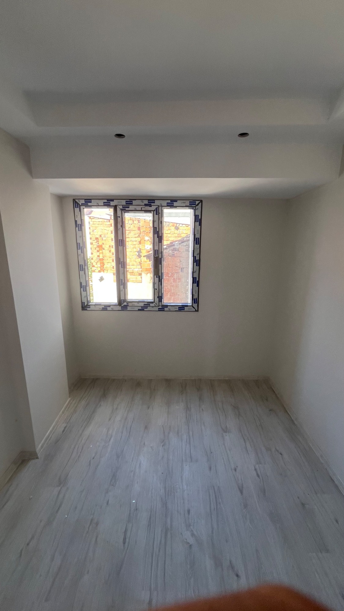 TURGUTLU 7 EYLÜL MAHALLESİ KÖŞE ARAKAT ALTTAN ISITMALI 3+1