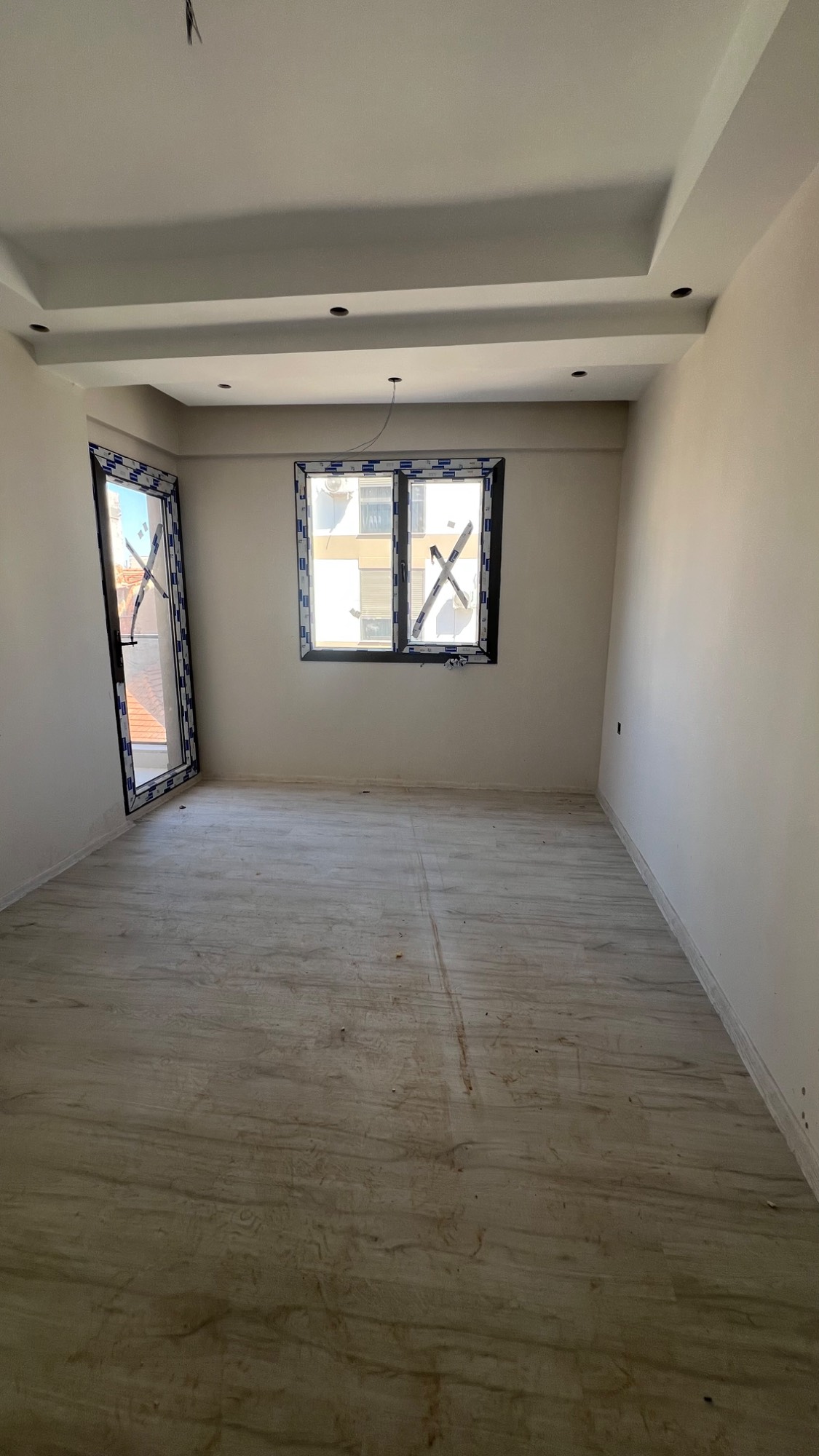TURGUTLU 7 EYLÜL MAHALLESİ KÖŞE ARAKAT ALTTAN ISITMALI 3+1