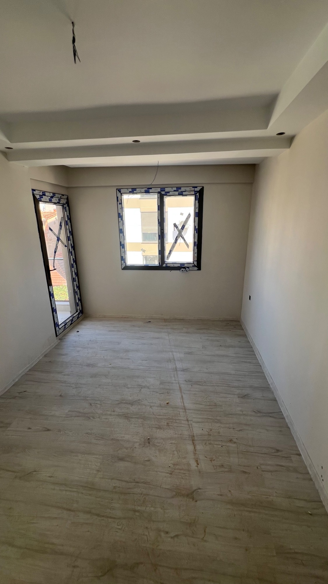 TURGUTLU 7 EYLÜL MAHALLESİ KÖŞE ARAKAT ALTTAN ISITMALI 3+1