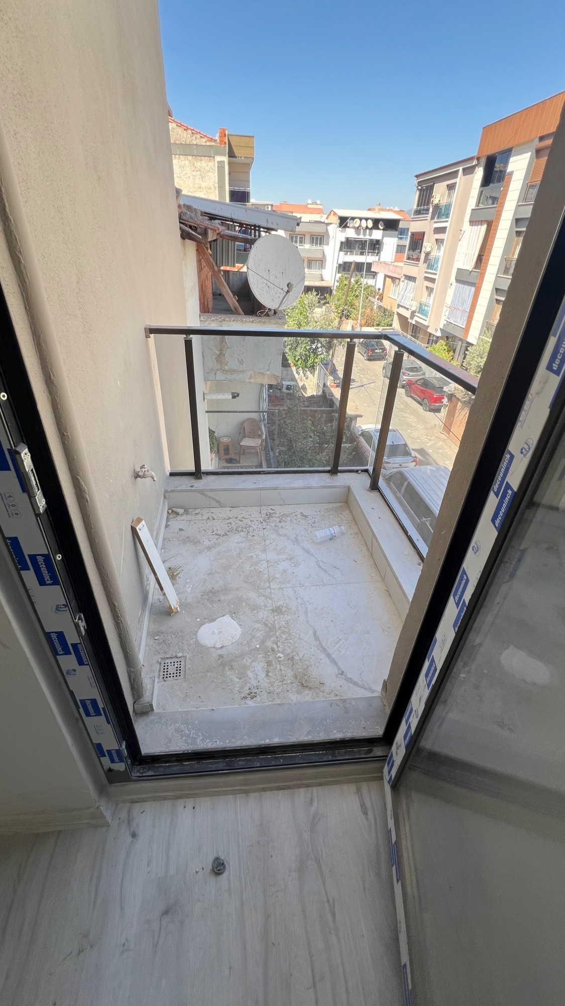 TURGUTLU 7 EYLÜL MAHALLESİ KÖŞE ARAKAT ALTTAN ISITMALI 3+1
