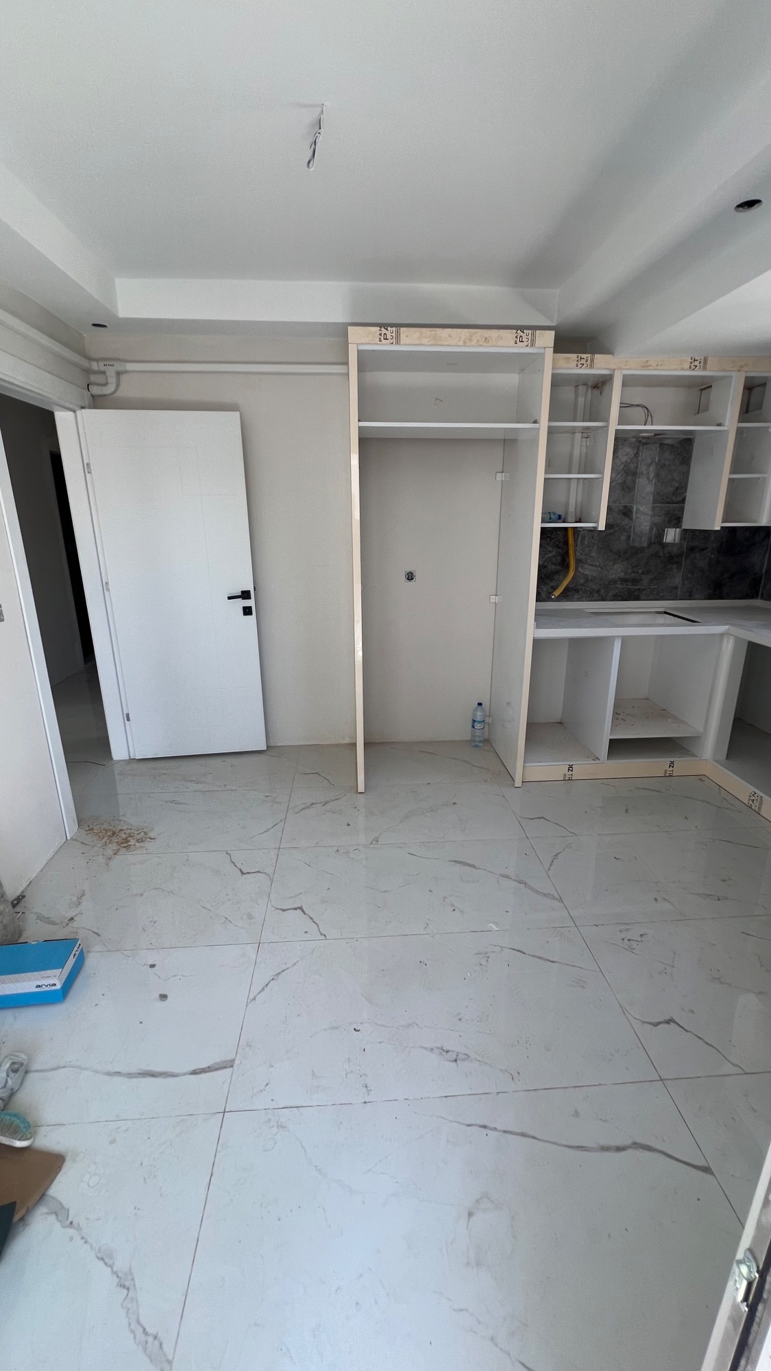 TURGUTLU 7 EYLÜL MAHALLESİ KÖŞE ARAKAT ALTTAN ISITMALI 3+1