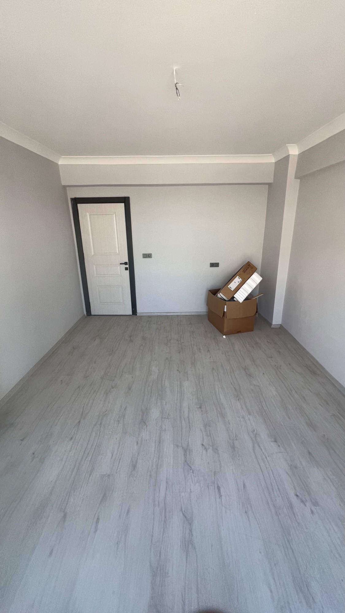TURGUTLU 7 EYLÜL MAH 3+1  135 M2 DOĞALGAZLI