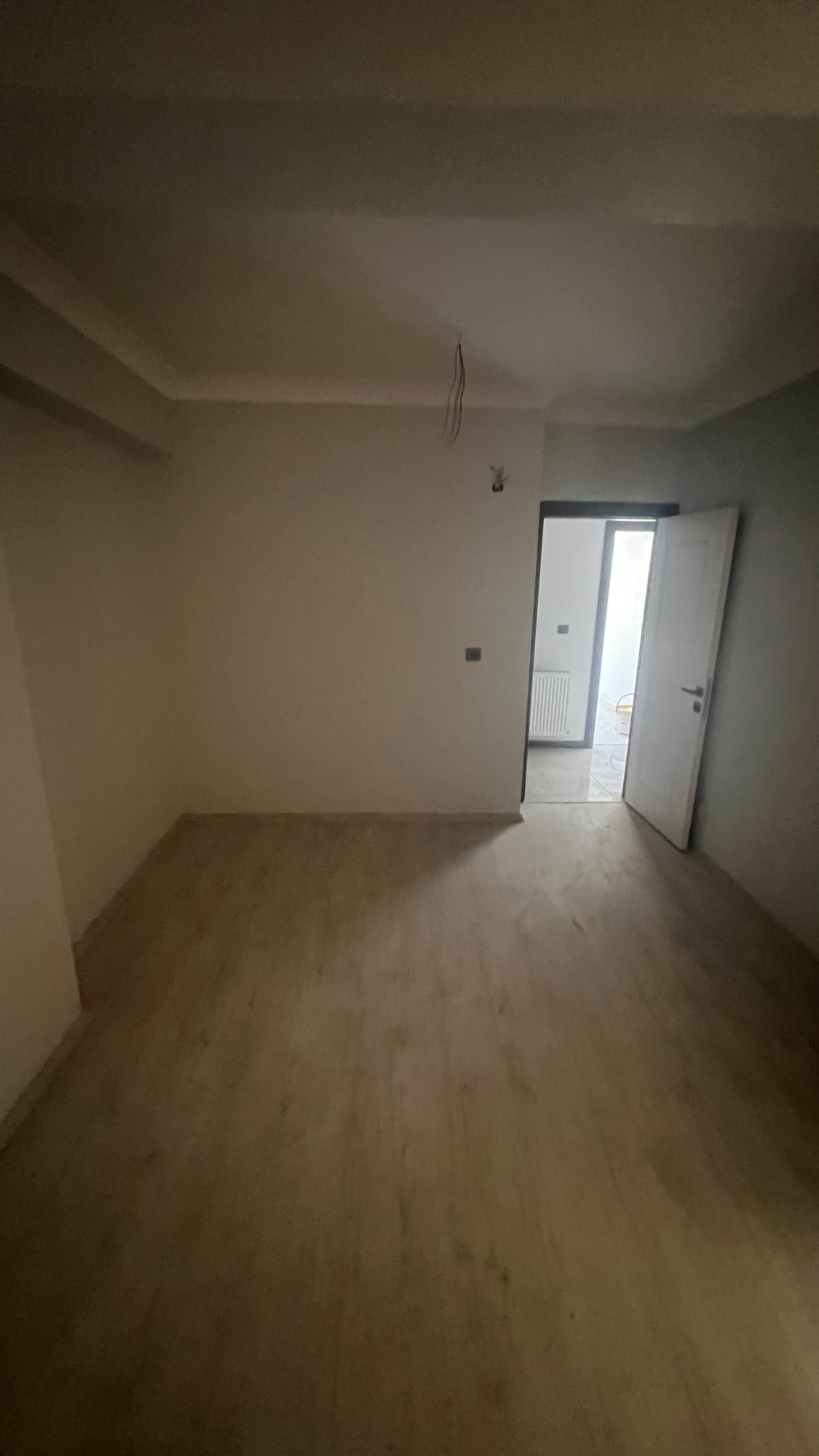 TURGUTLU 7 EYLÜL MAH 3+1  135 M2 DOĞALGAZLI