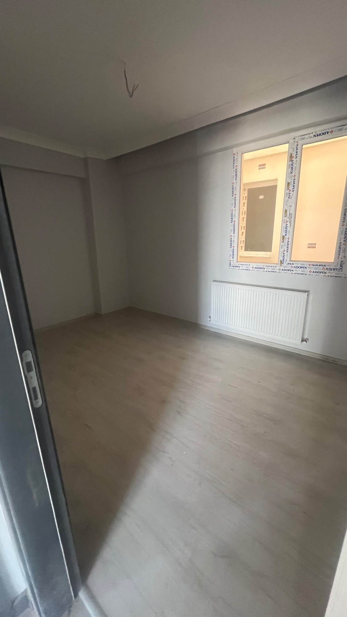 TURGUTLU 7 EYLÜL MAH 3+1  135 M2 DOĞALGAZLI