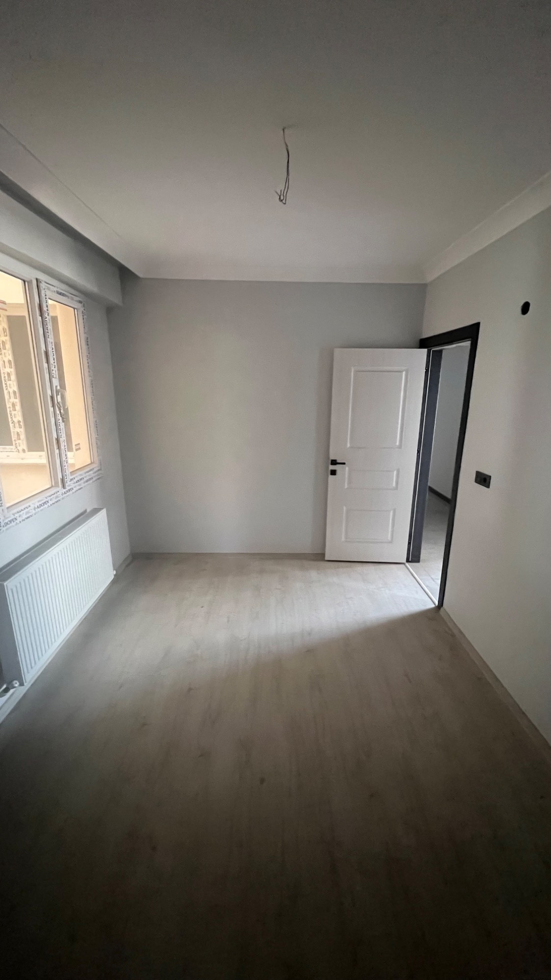 TURGUTLU 7 EYLÜL MAH 3+1  135 M2 DOĞALGAZLI