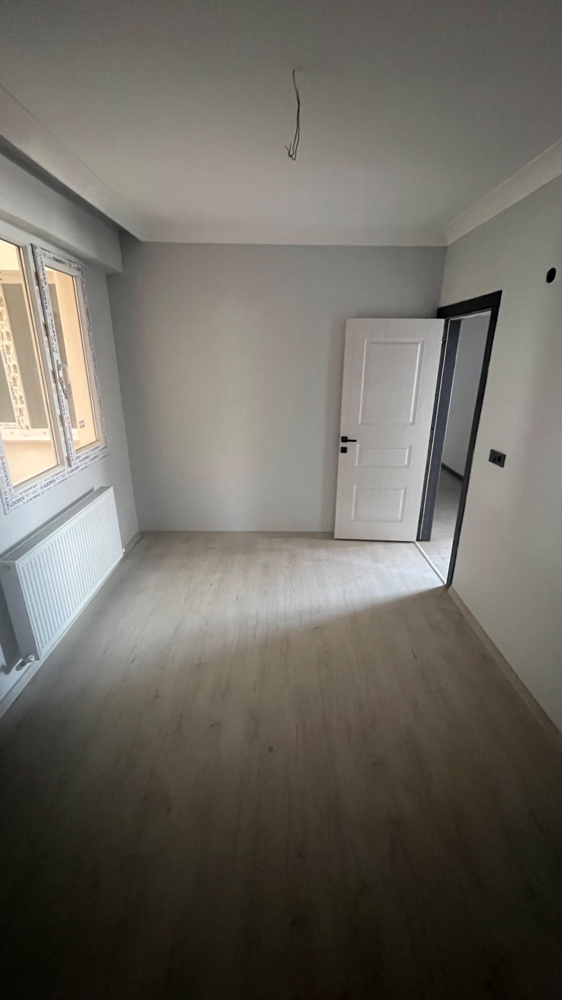 TURGUTLU 7 EYLÜL MAH 3+1  135 M2 DOĞALGAZLI