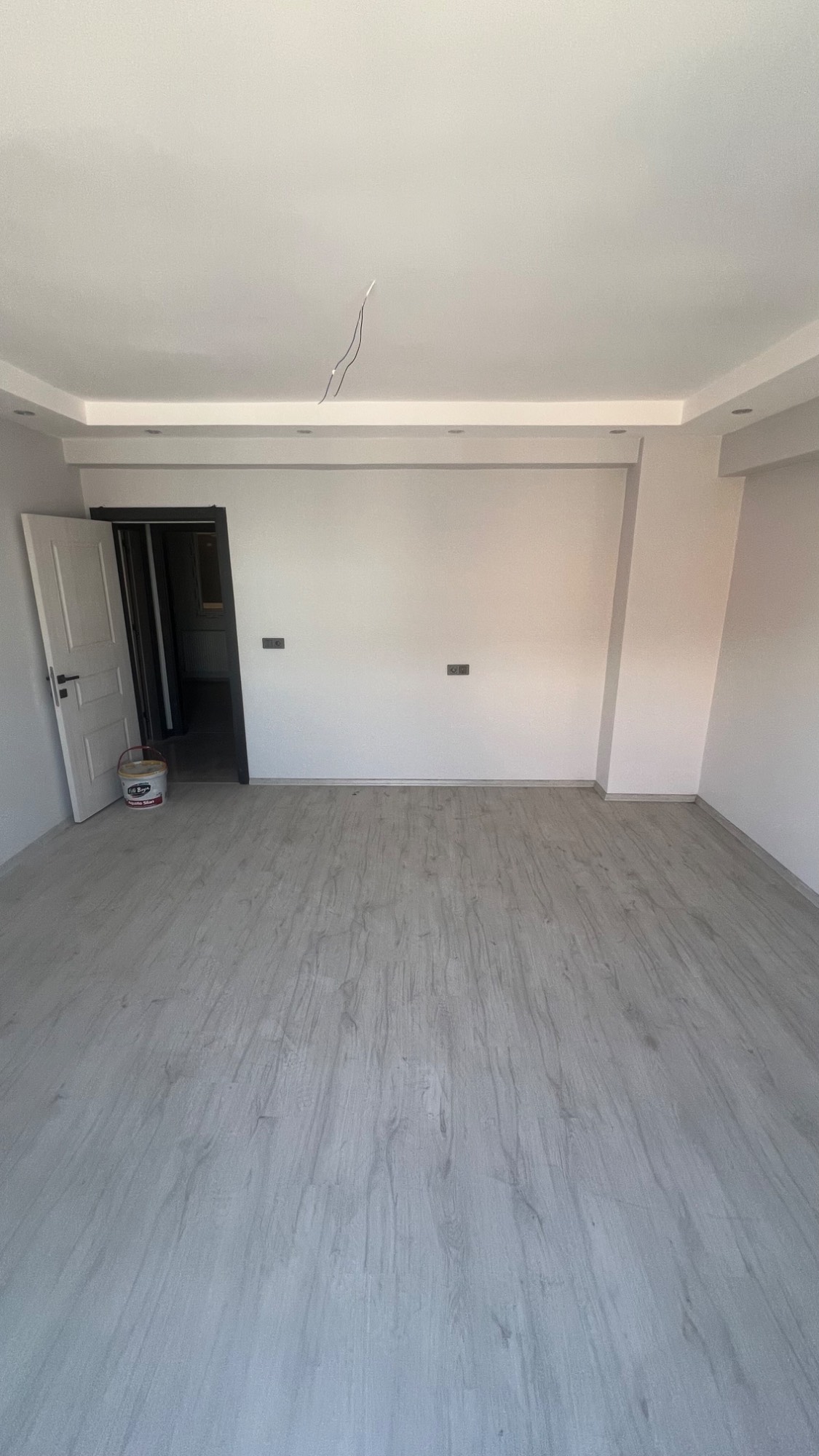 TURGUTLU 7 EYLÜL MAH 3+1  135 M2 DOĞALGAZLI