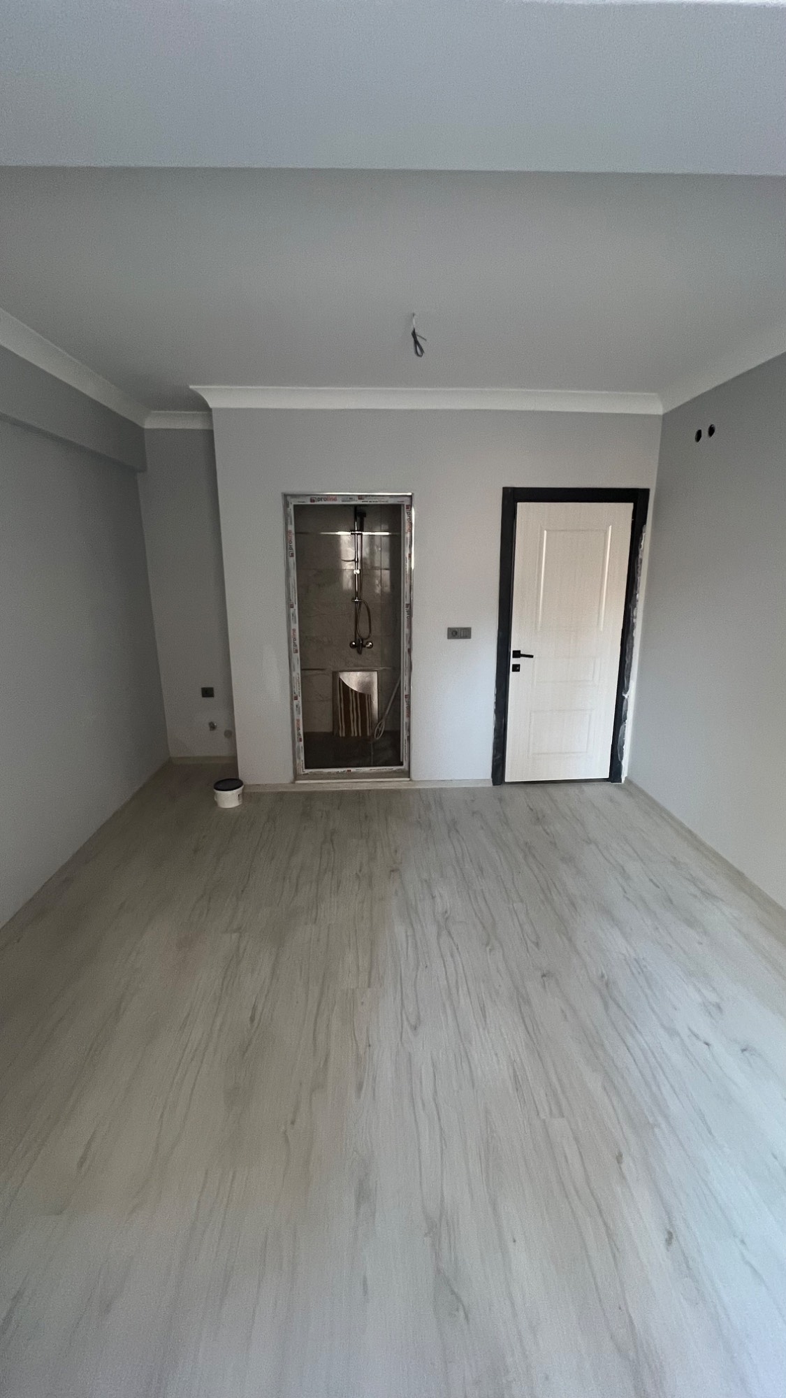 TURGUTLU KERVANYOLU YAKINI 110 M2 TERASLI 2+1 DAİRE