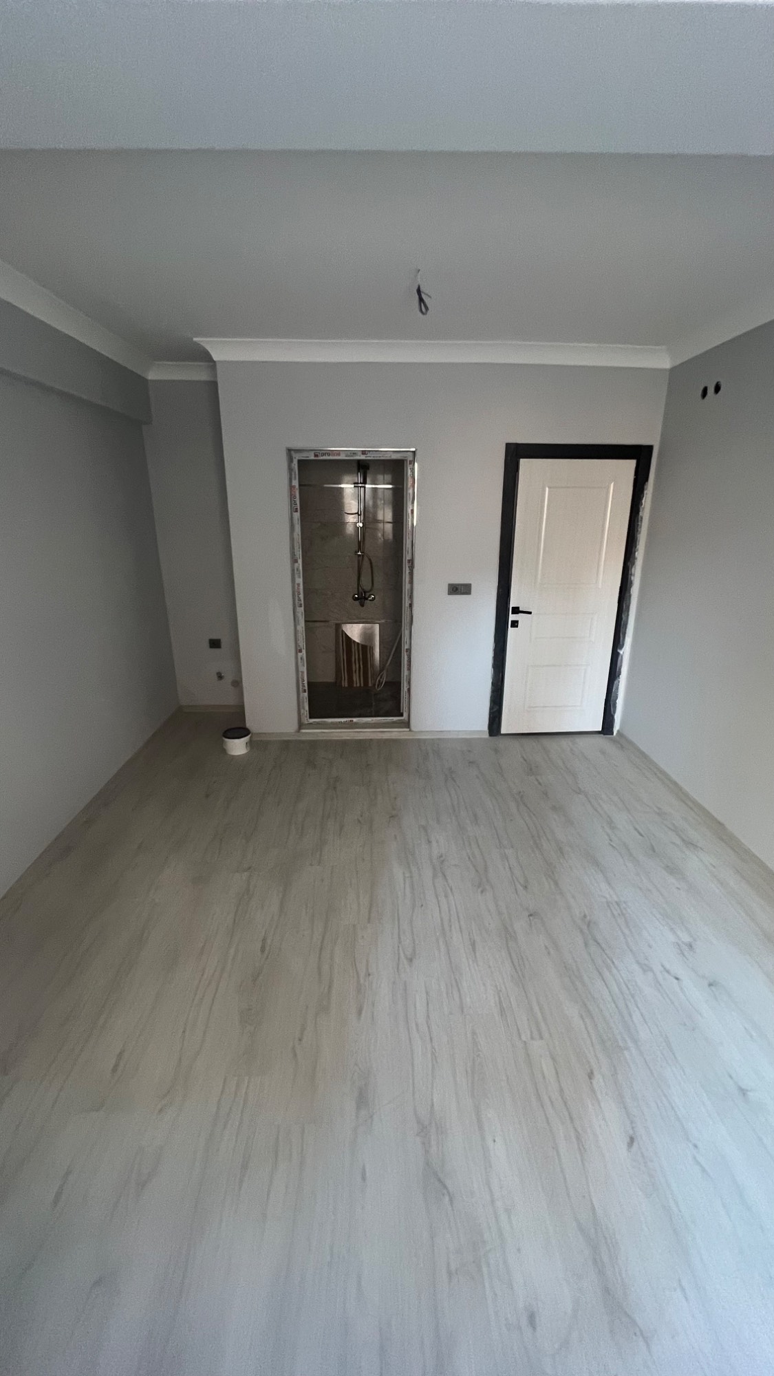 TURGUTLU KERVANYOLU YAKINI 110 M2 TERASLI 2+1 DAİRE