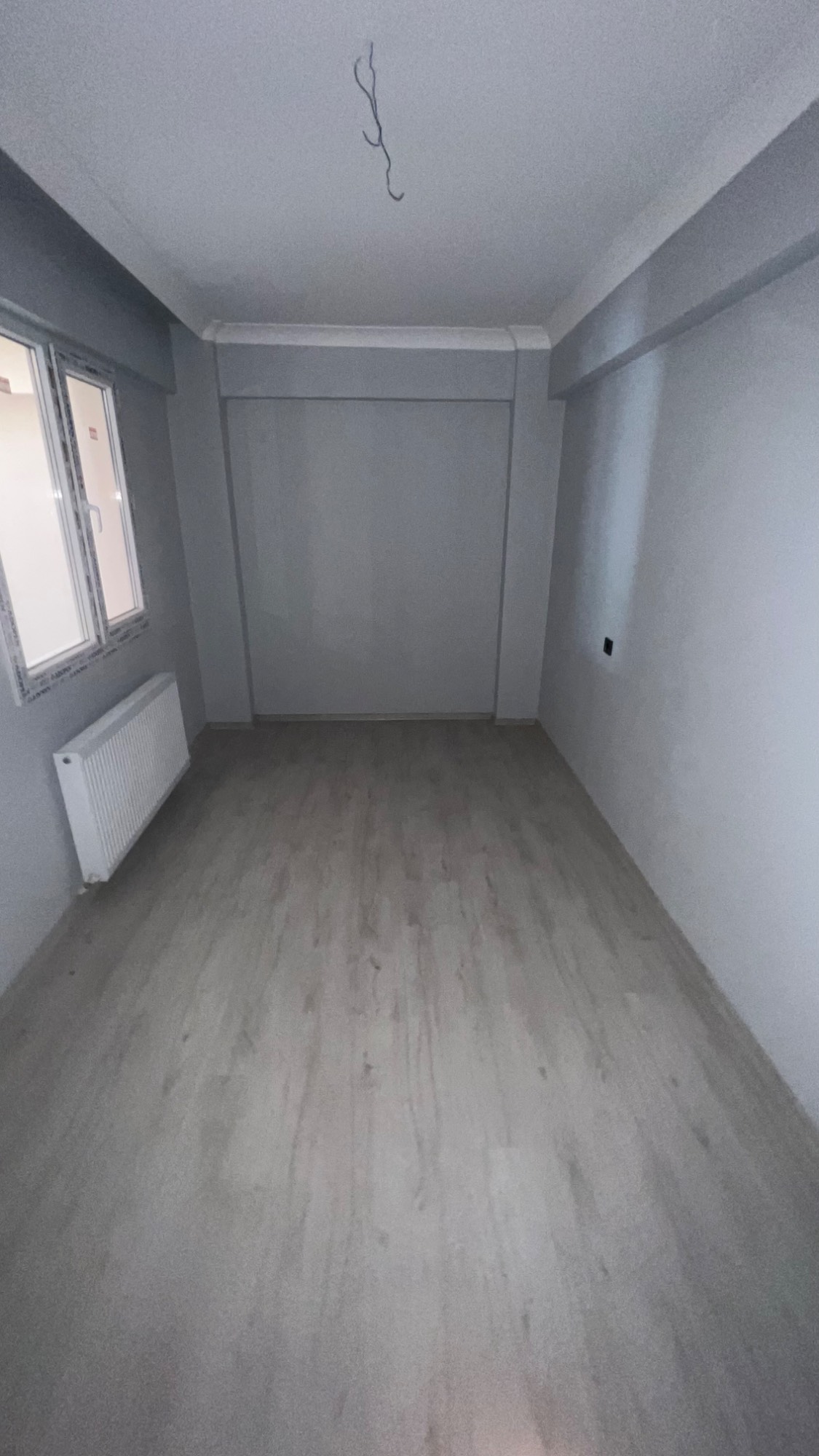 TURGUTLU KERVANYOLU YAKINI 110 M2 TERASLI 2+1 DAİRE