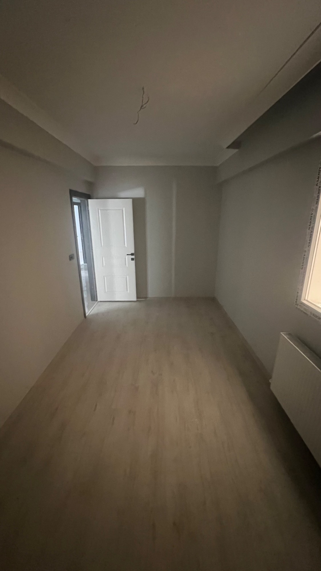 TURGUTLU KERVANYOLU YAKINI 110 M2 TERASLI 2+1 DAİRE