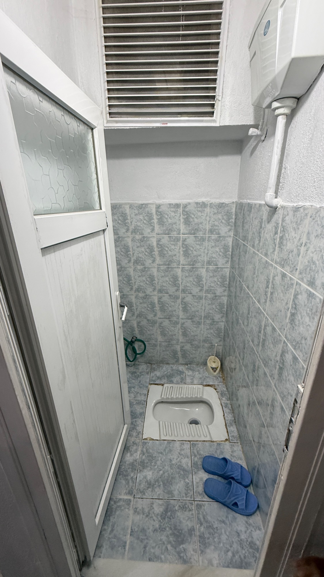 TURGUTLU ALTAY MEYDANI YAKINI LÜKS ZEMİN 2+1 FIRSAT FİYATLI SATILIK DAİRE