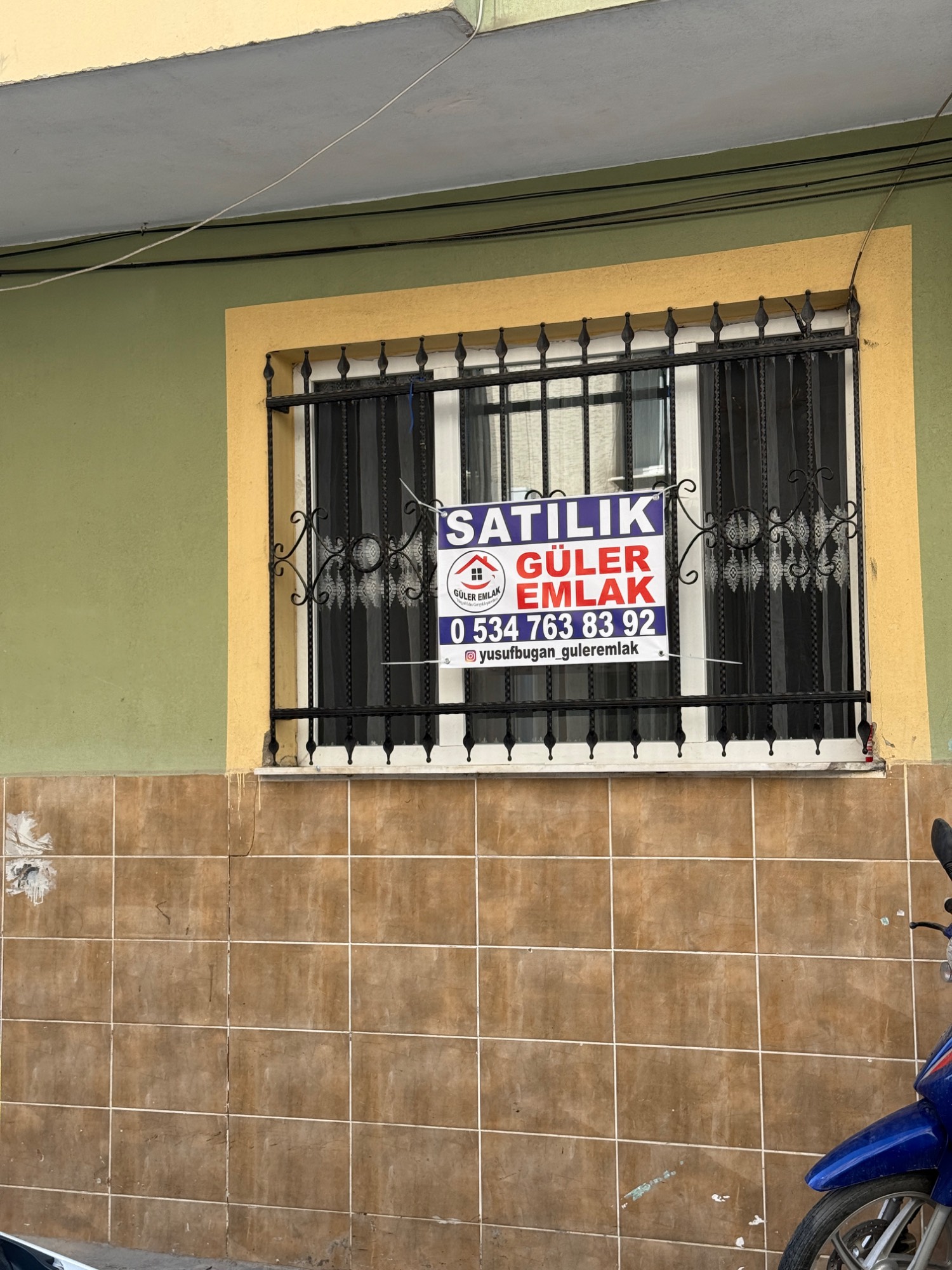 TURGUTLU ALTAY MEYDANI YAKINI LÜKS ZEMİN 2+1 FIRSAT FİYATLI SATILIK DAİRE