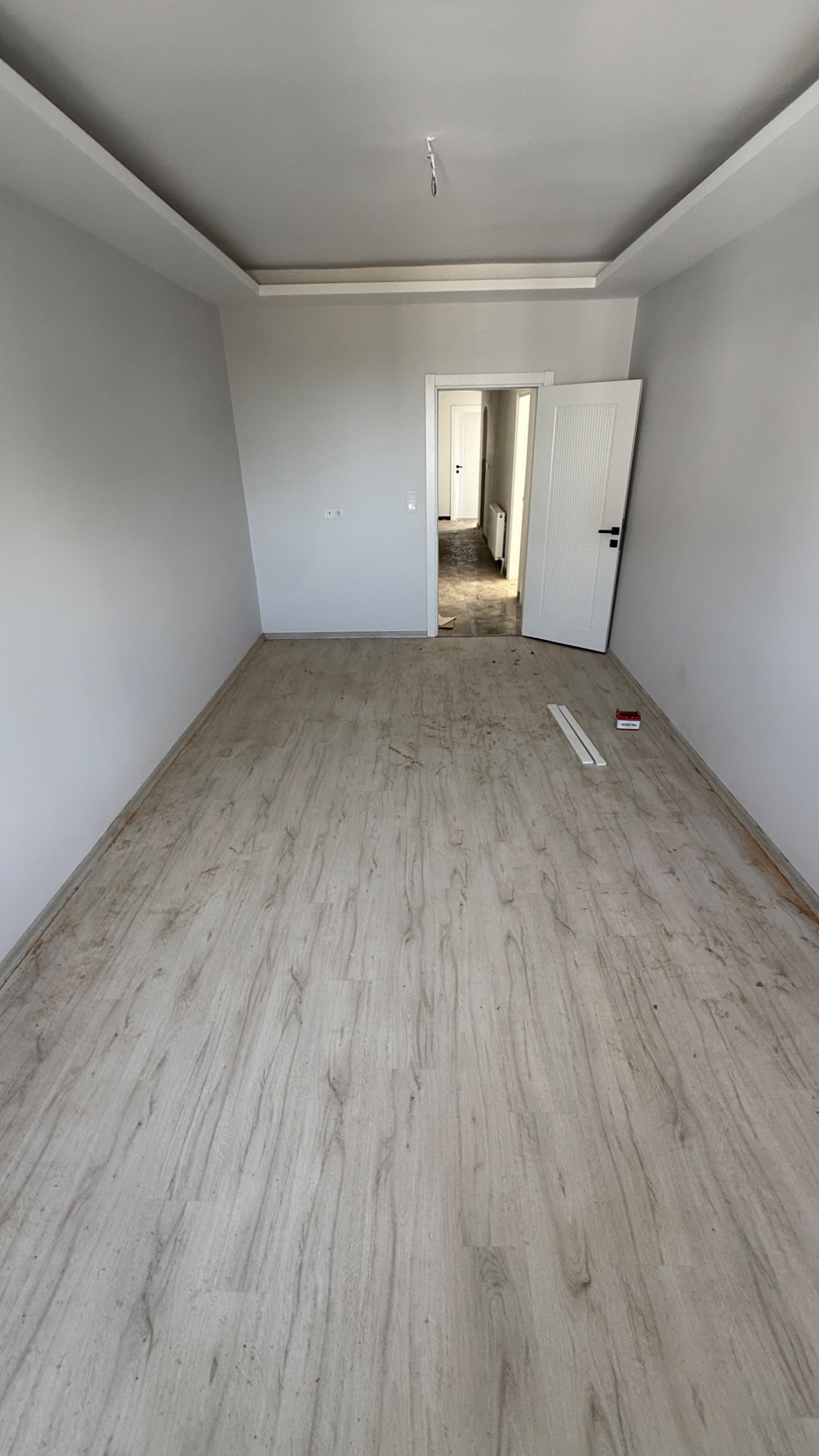 MUSTAFA KEMAL DE ARA KAT FIRSAT 3+1 SATILIK DAİRE