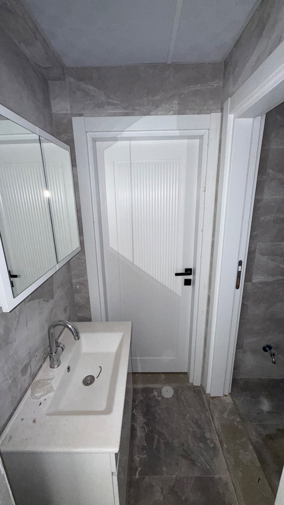 MUSTAFA KEMAL DE ARA KAT FIRSAT 3+1 SATILIK DAİRE