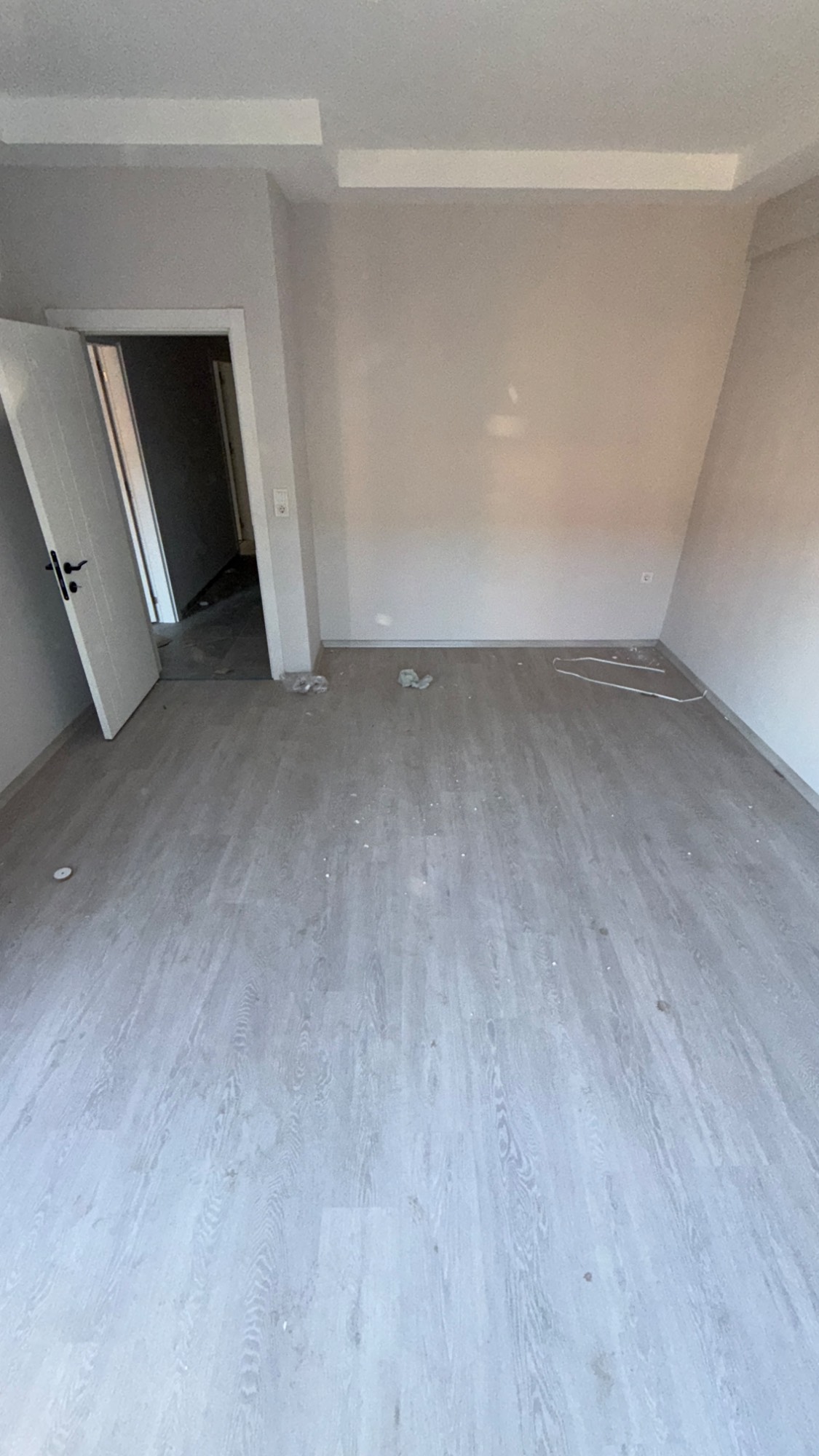 ERGENEKON MERKEZDE SINIRSIZ KREDİ İMKANLI SIFIR SATILIK 2+1 DAİRE