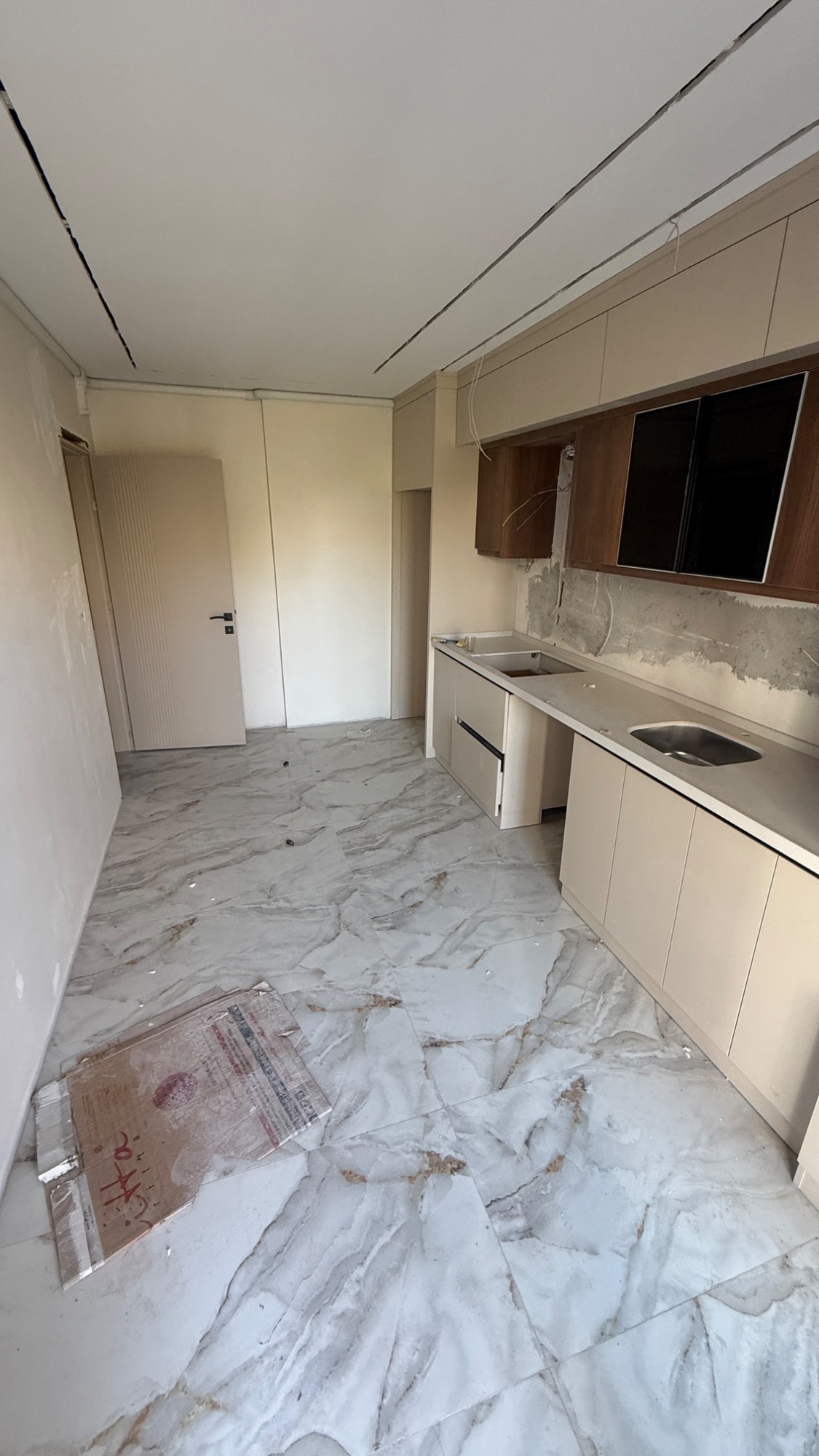 YILDIRIM MAH DE ÇARŞIYA YAKIN 2+1 SIFIR SATILIK DAİRE