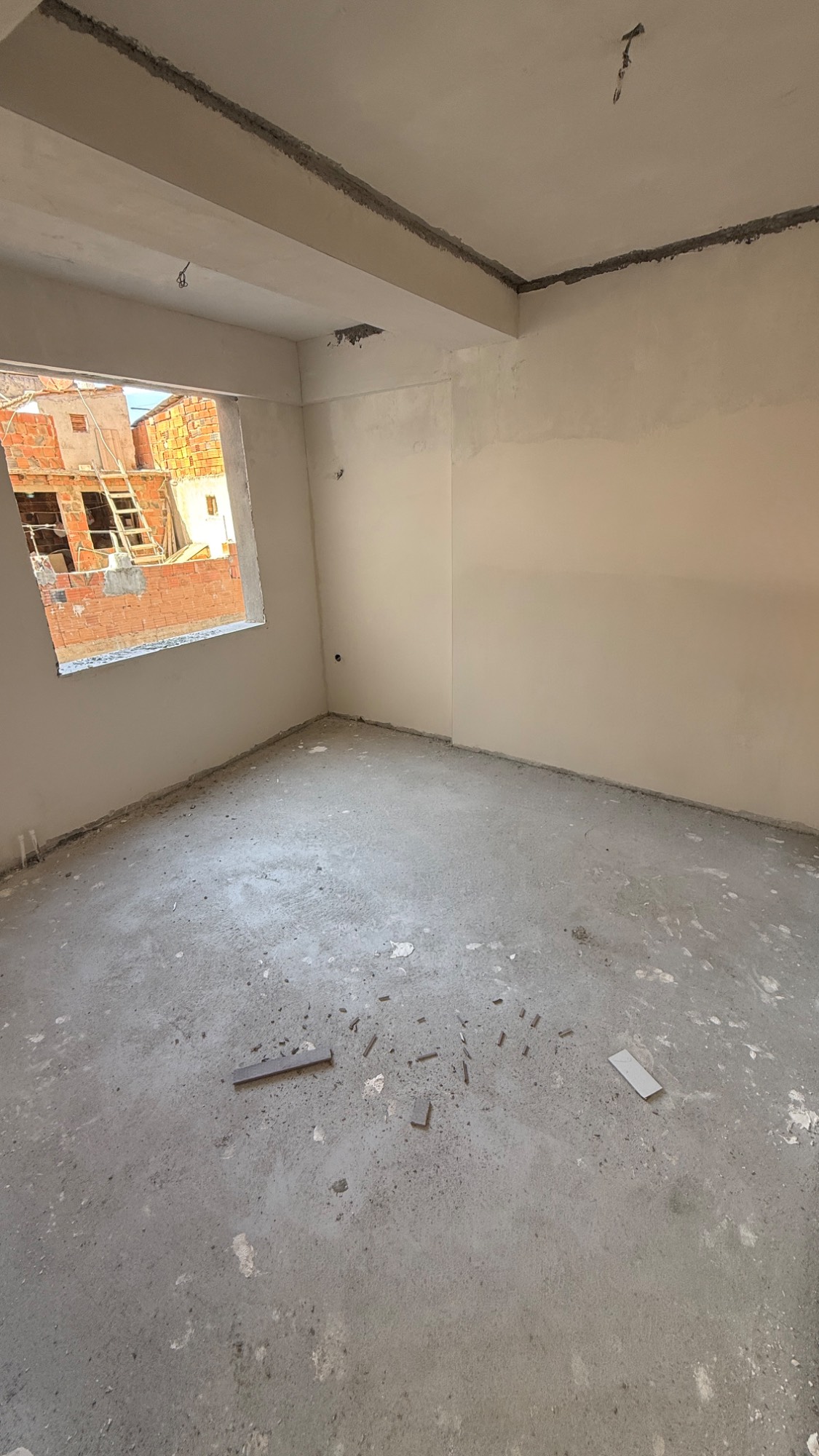 YILDIRIM MAH ESKİ HASTANE YAKINI 3+1 AÇIK MUTFAK SATILIK DAİRE