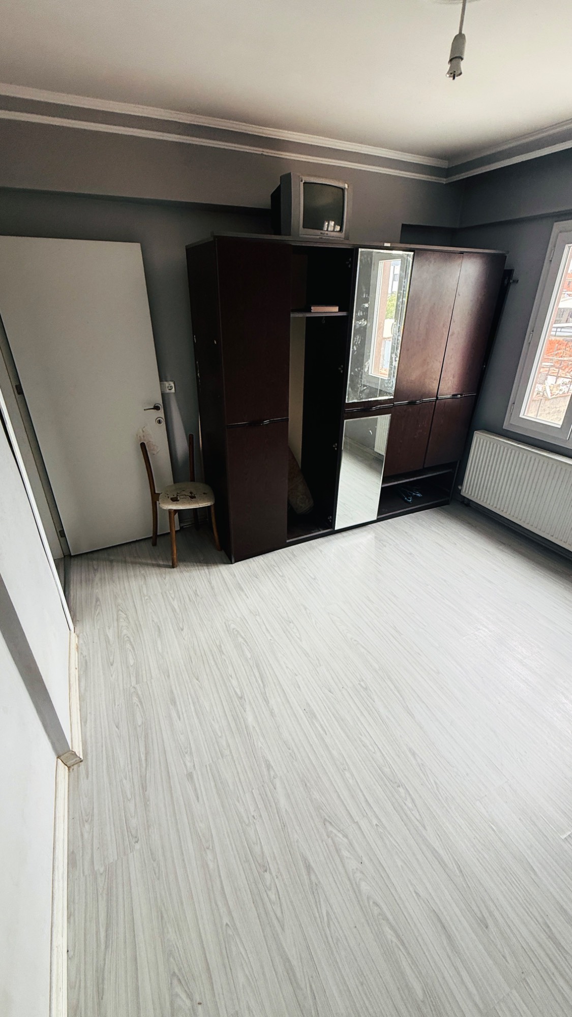 TURGUTLAR MAH SEZGİNLER YAKINI 2+1 KİRALIK DAİRE