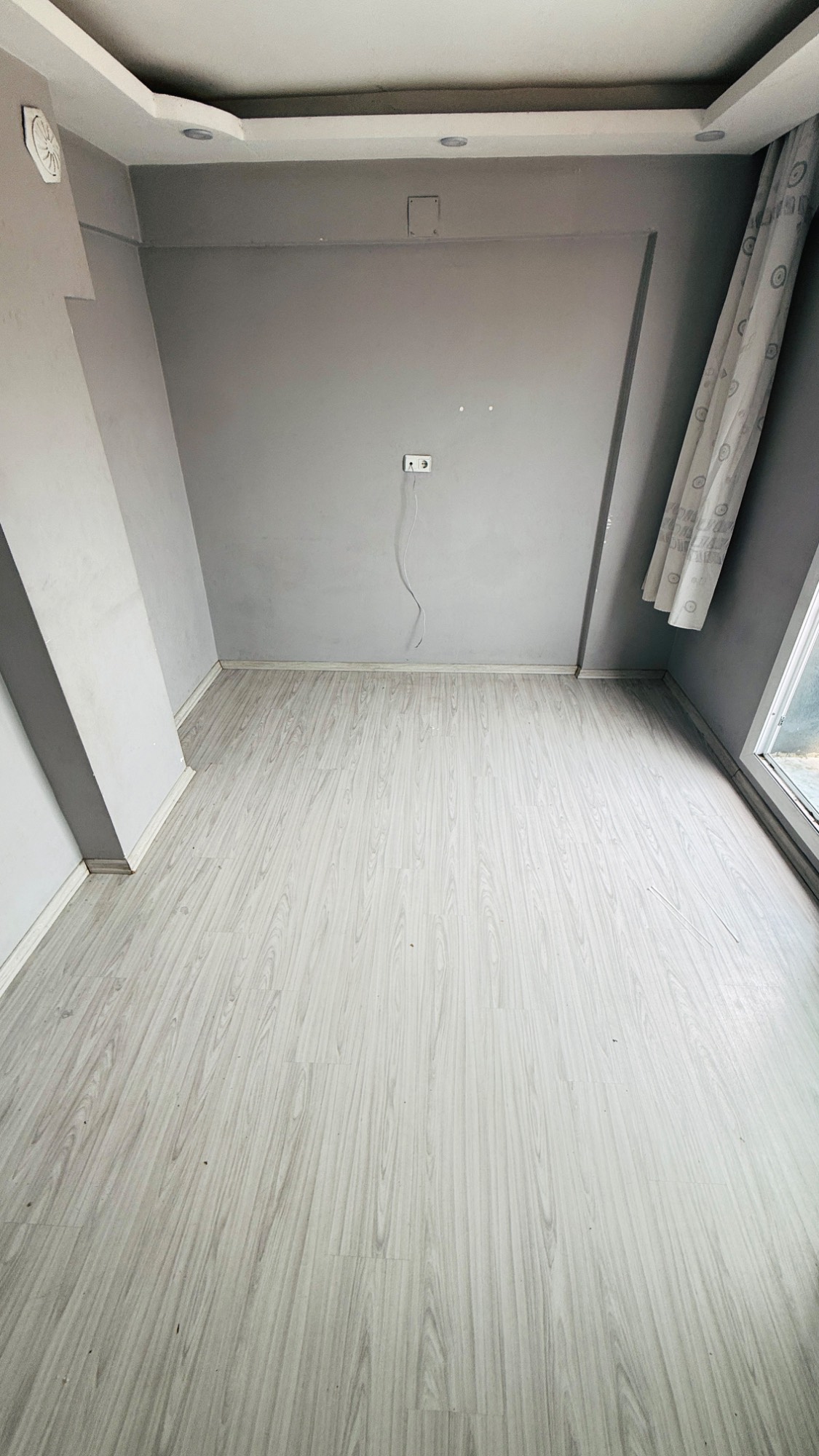 TURGUTLAR MAH SEZGİNLER YAKINI 2+1 KİRALIK DAİRE