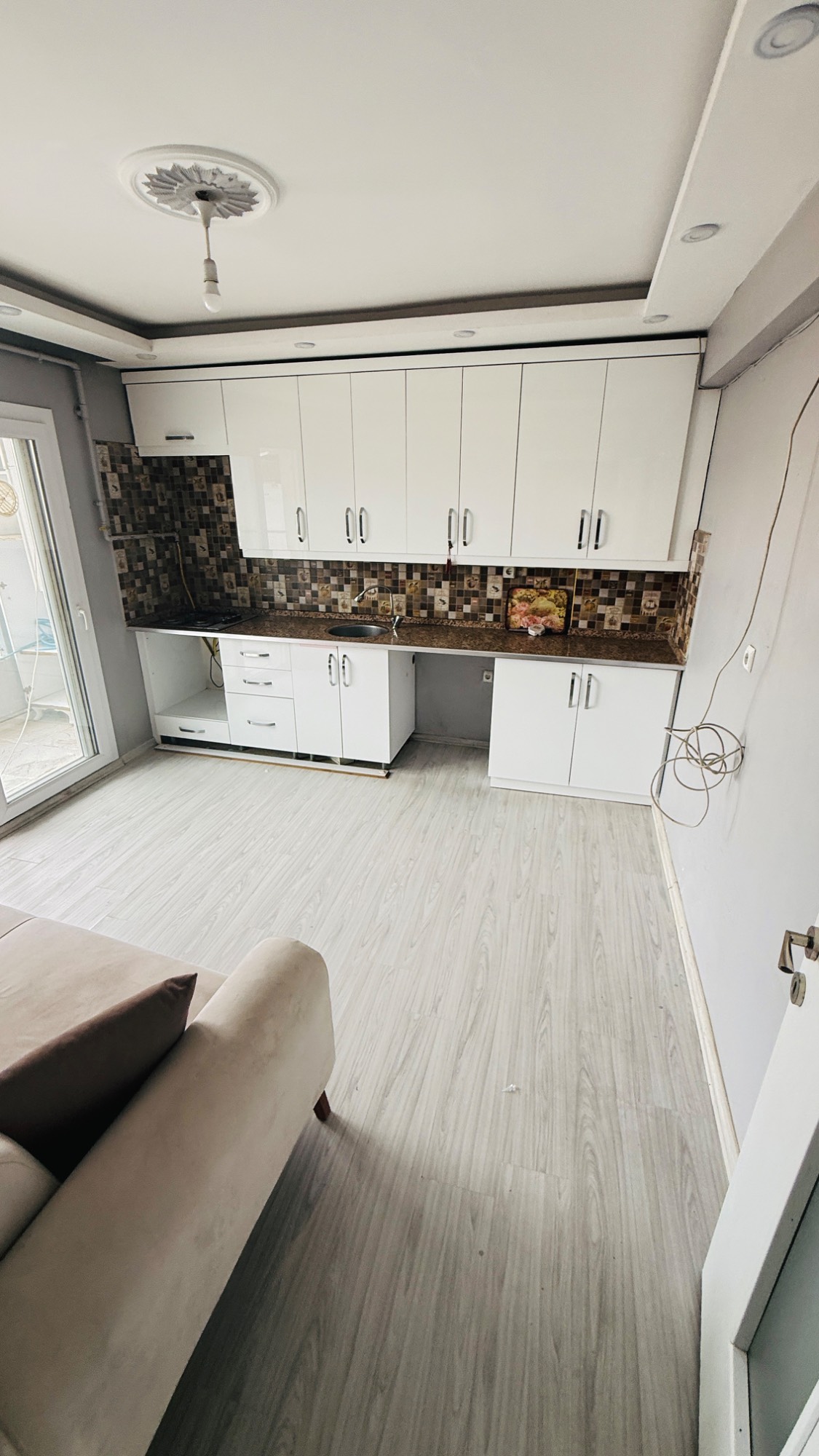 TURGUTLAR MAH SEZGİNLER YAKINI 2+1 KİRALIK DAİRE