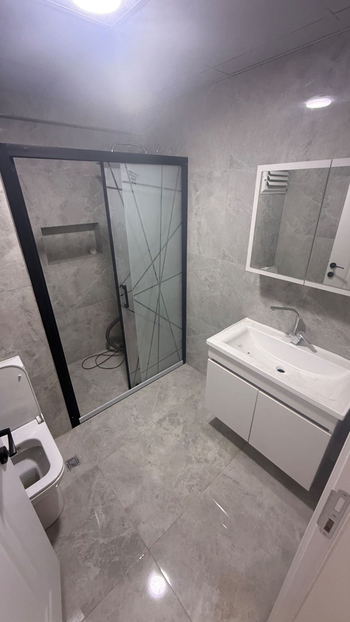 MUSTAFA KEMAL MAH 3+1 SIFIR MASRAF ACİL SATILIK DAİRE
