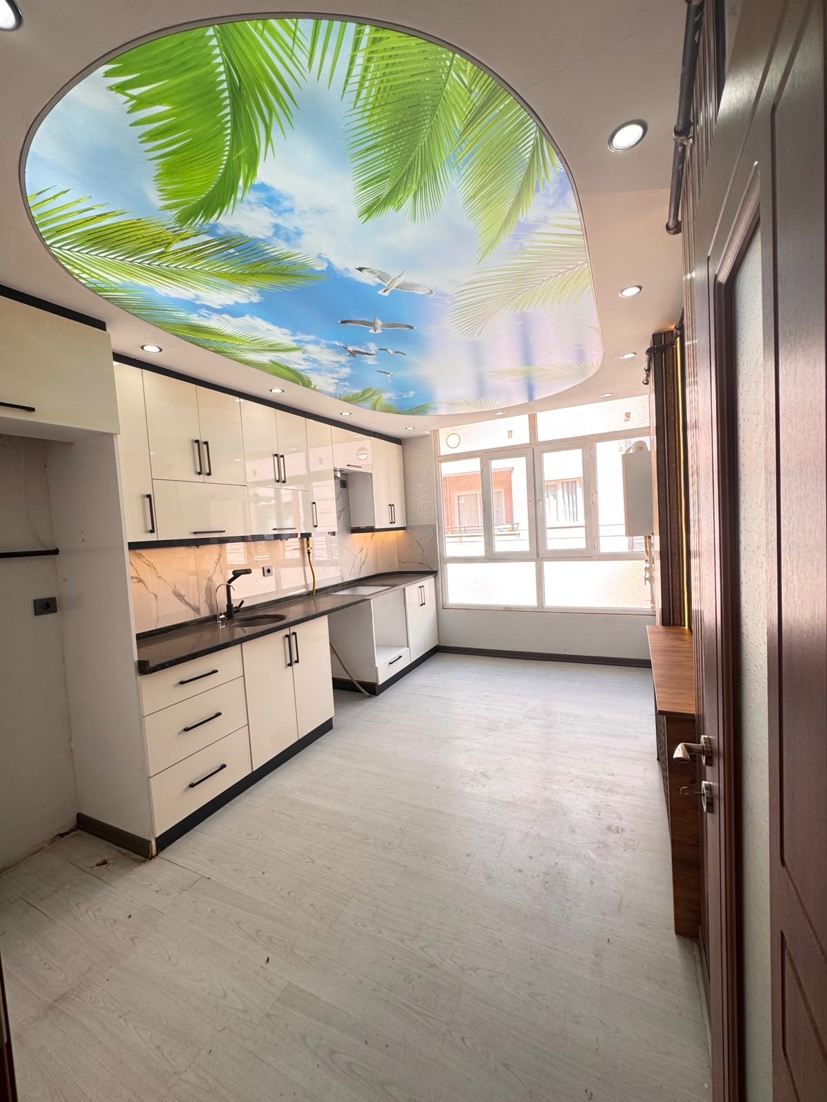 TURAN MAH 2+1 D.GAZLI ARA KAT MERKEZİ KONUMDA MASRAFSIZ SATILIK DAİRE