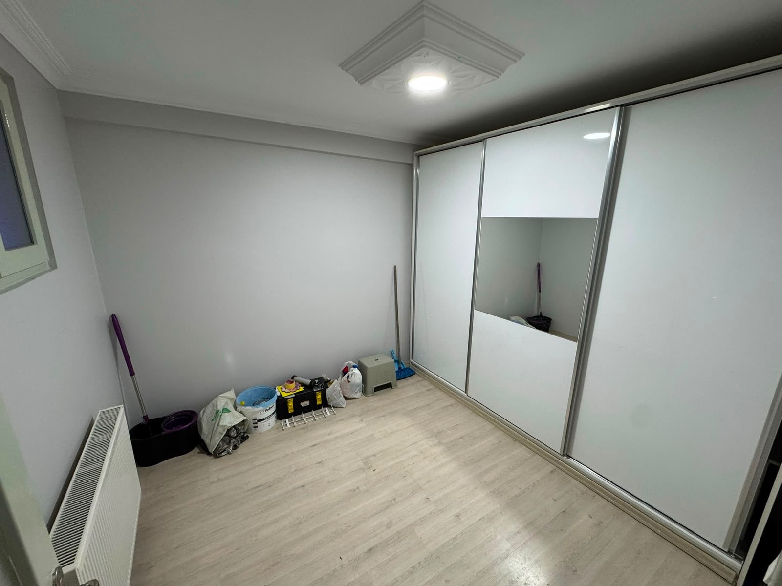 SEVİNÇ PARKI YAKINI 3+1 BAHÇELİ GENİŞ ZEMİN SATILIK DAİRE
