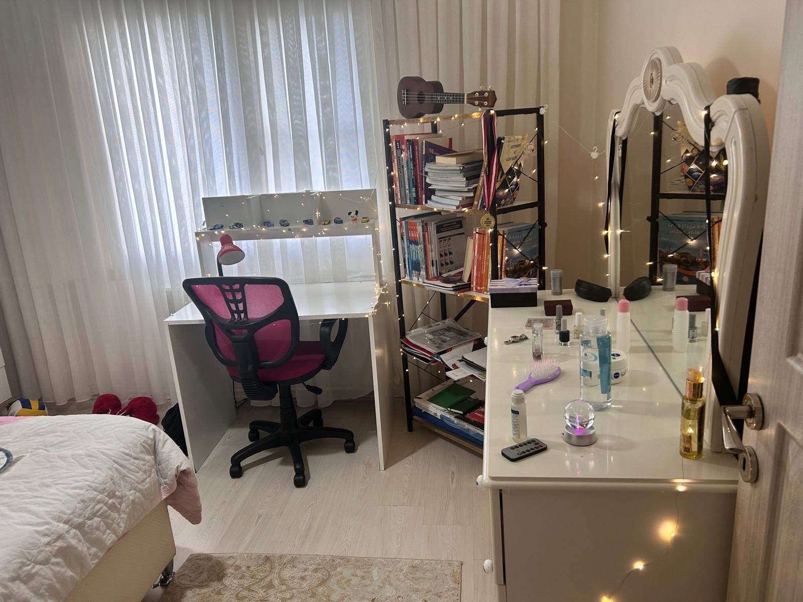 TURGUTLU SATILIK ERGENEKON MAH ZEMİN KAT FIRSAT