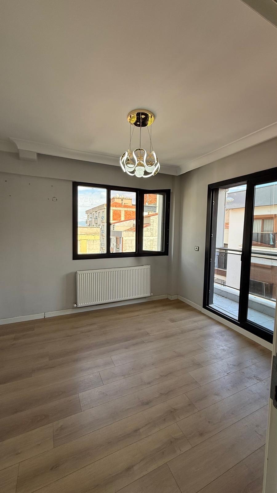 YENİ MAH'DE UYGUN FİYATLI MASRAFSIZ YENİ SATILIK DAİRE