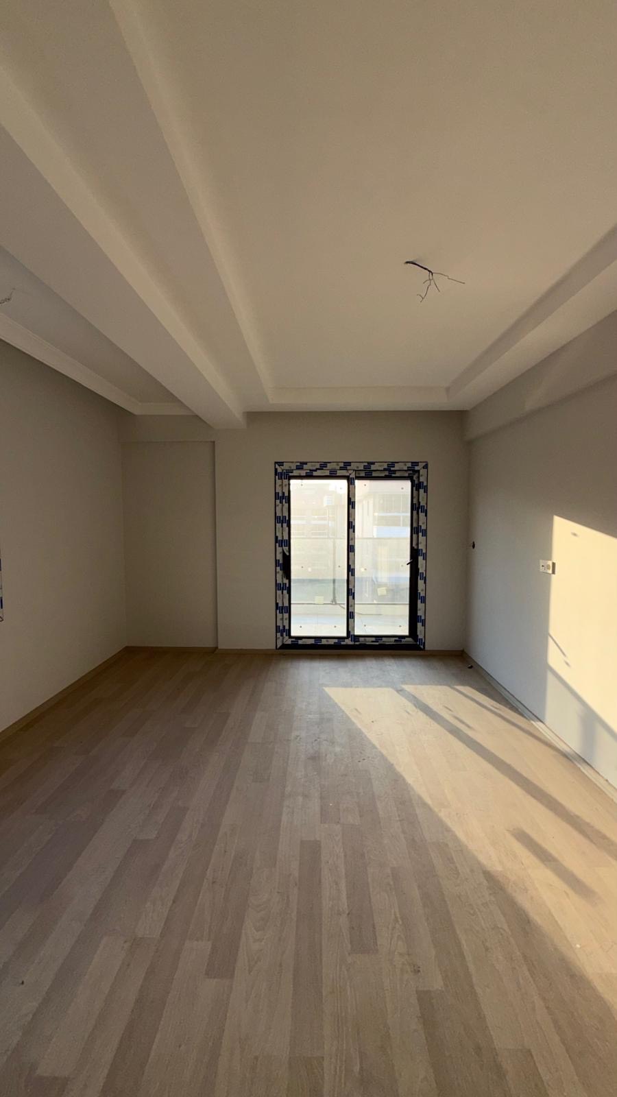 FIRSAT! ERGENEKON'DA ARAS SİTESİNDE 105 M2 2+1 DAİRE