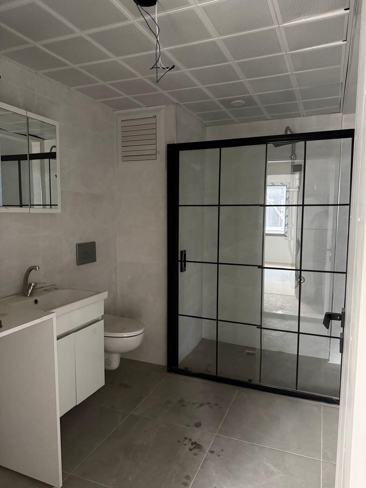FIRSAT! ERGENEKON'DA ARAS SİTESİNDE 105 M2 2+1 DAİRE