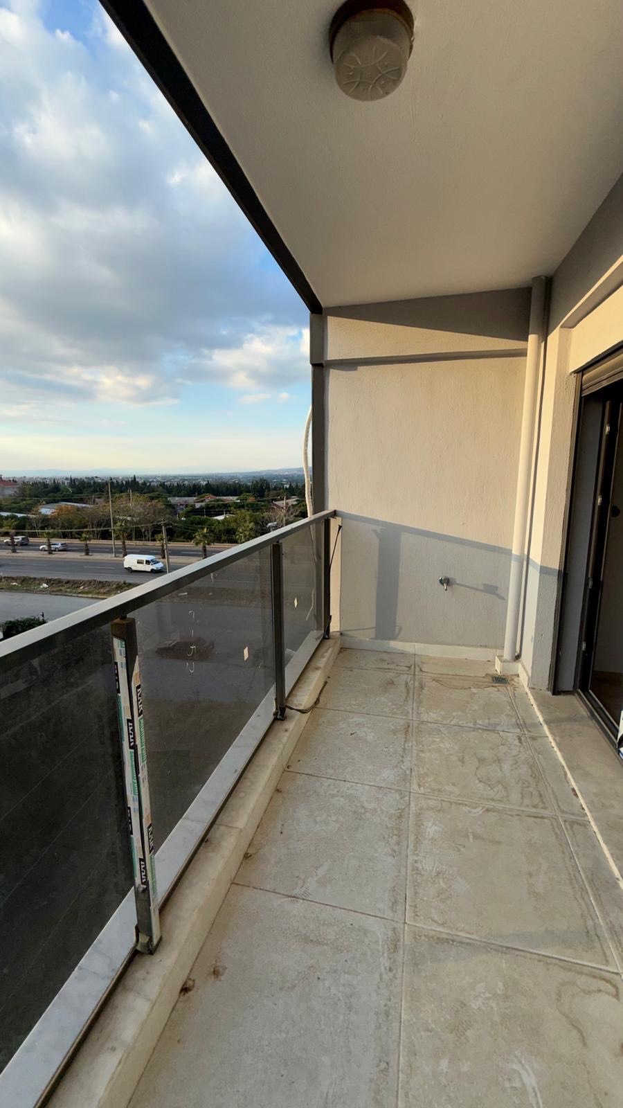FIRSAT! ERGENEKON'DA ARAS SİTESİNDE 105 M2 2+1 DAİRE