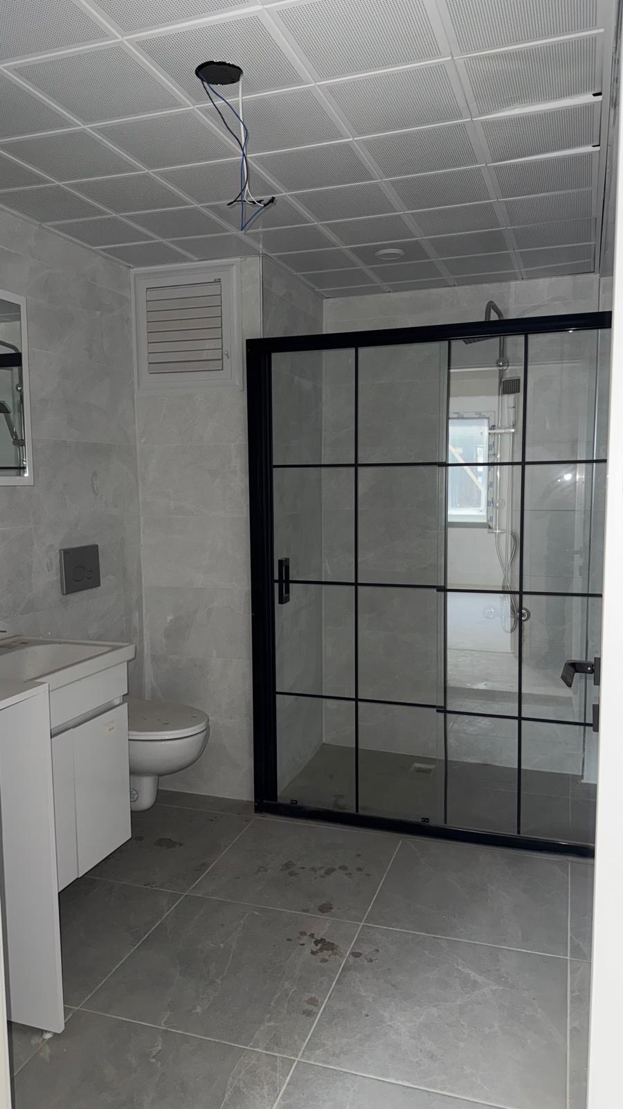 FIRSAT! ERGENEKON'DA ARAS SİTESİNDE 105 M2 2+1 DAİRE
