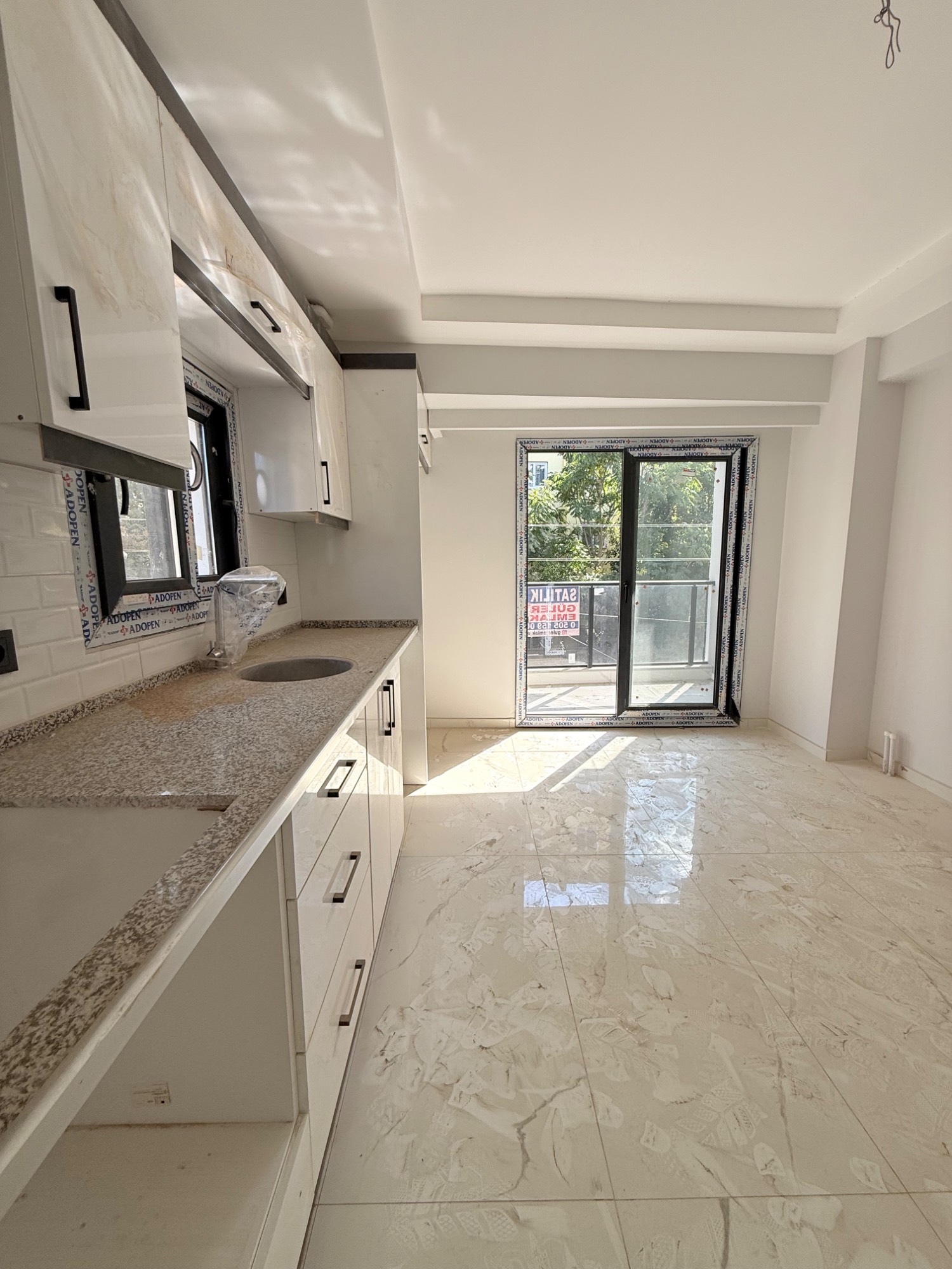 ŞEHİTLER MAH SIFIR 2+1