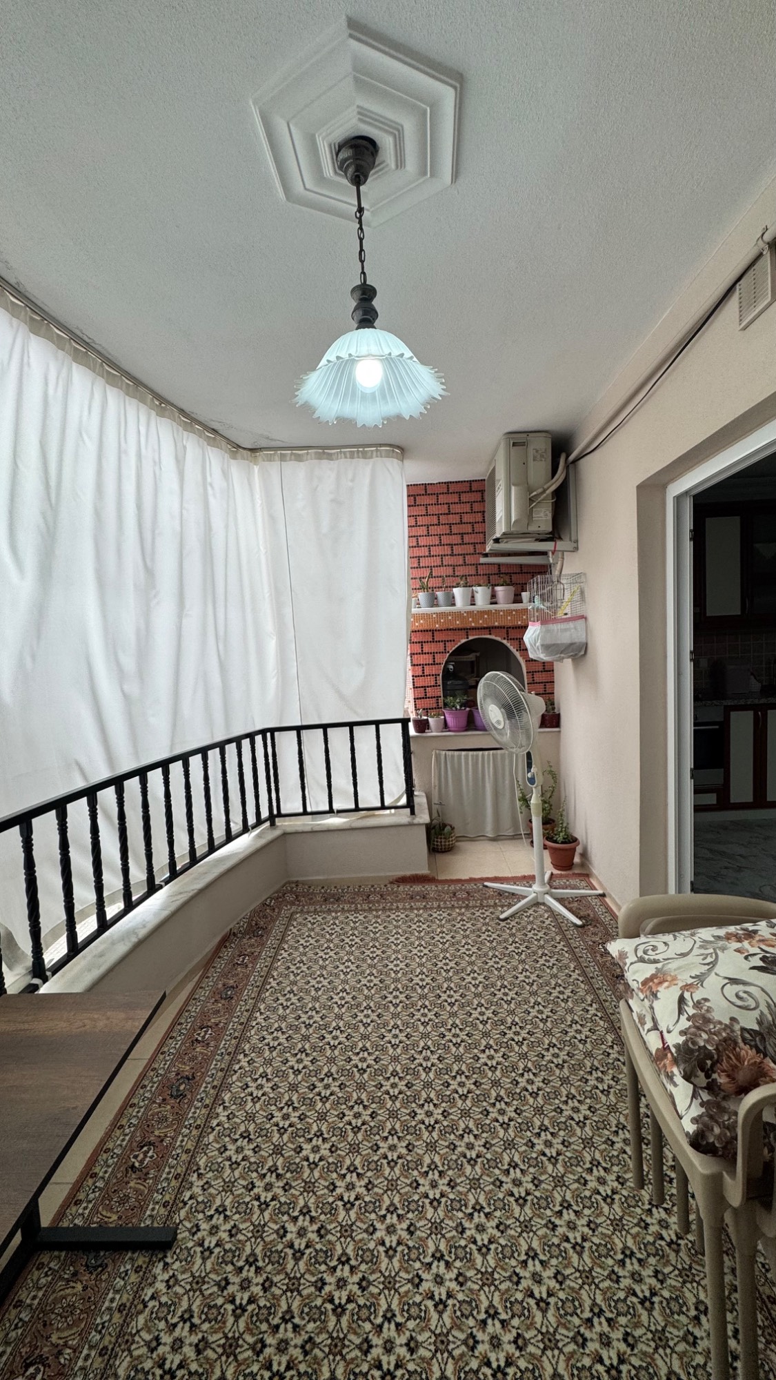 ÖĞRETMENLER EVİ CİVARI GENİŞ 3 + 1 SATILIK DAİRE