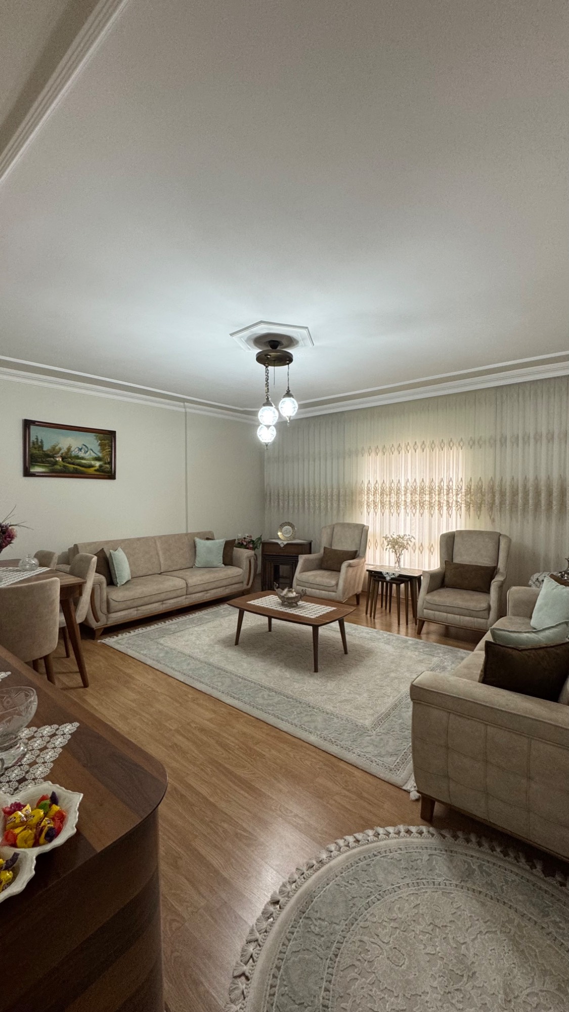ÖĞRETMENLER EVİ CİVARI GENİŞ 3 + 1 SATILIK DAİRE