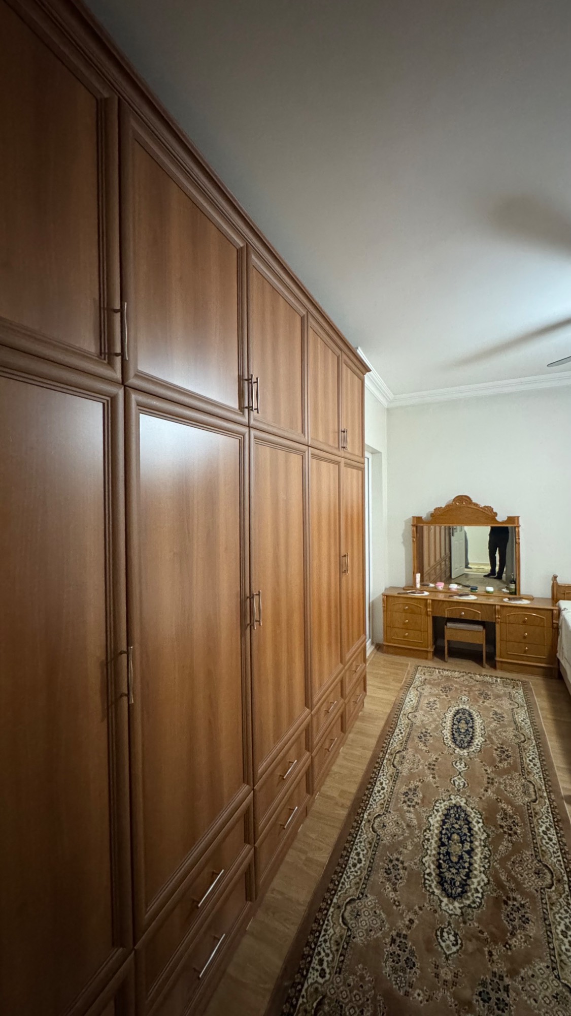 ÖĞRETMENLER EVİ CİVARI GENİŞ 3 + 1 SATILIK DAİRE
