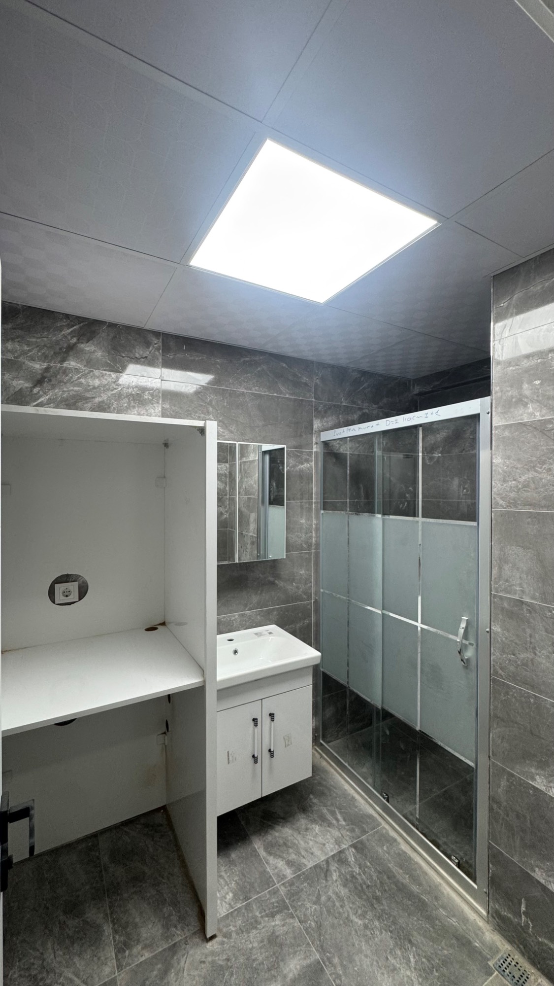 TURGUTLU 7 EYLÜL MAHALLESİ 130 METRE 3 + 1 SATILIK DAİRE