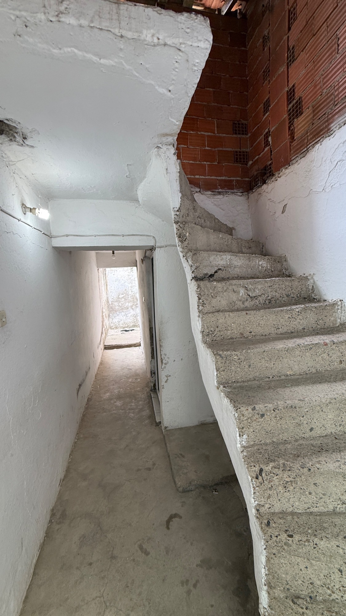 YENİ MAH MÜSTAKİL KİRALIK DAİRE