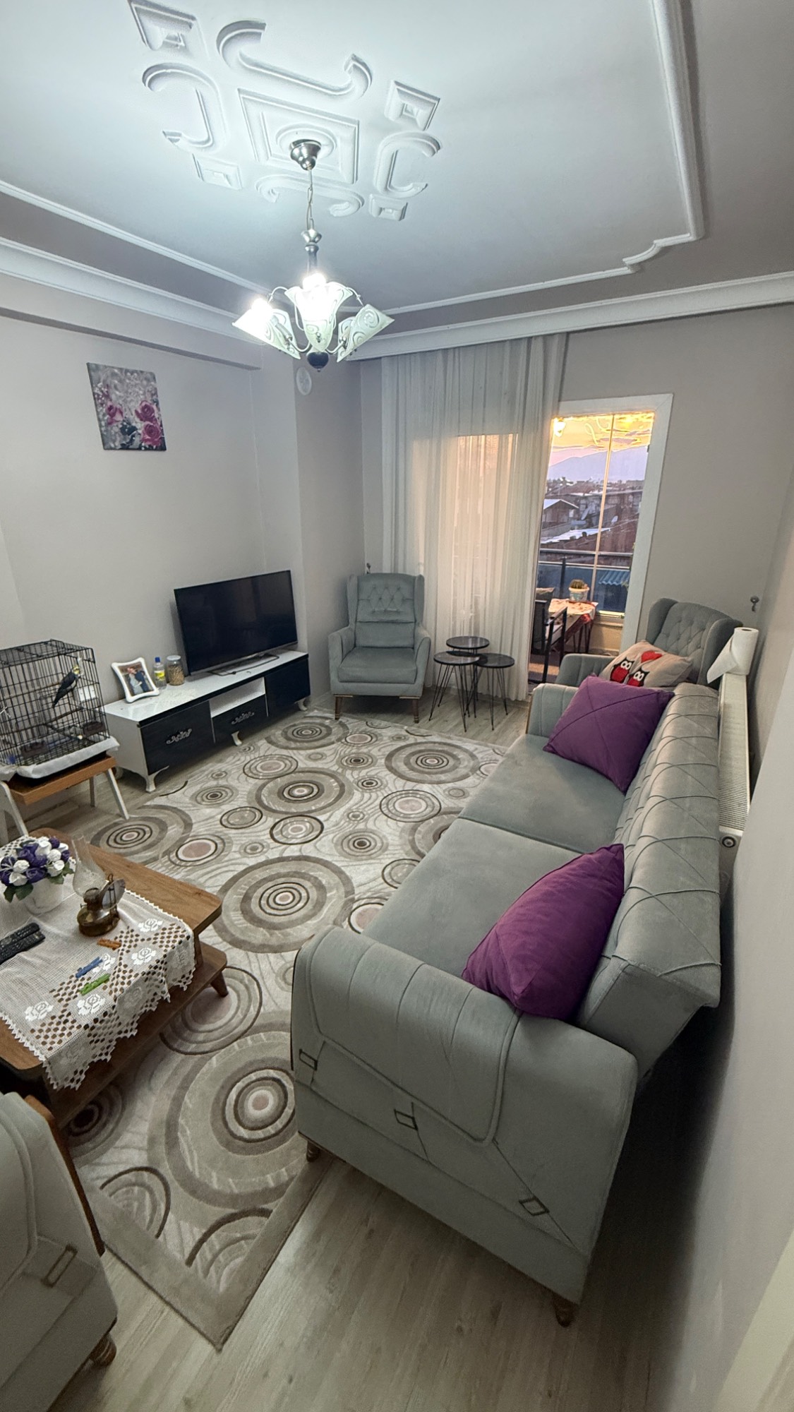 PAZARTESİ PAZARI YAKINI 130 M2 3+1 MASRAFSIZ SATILIK DAİRE