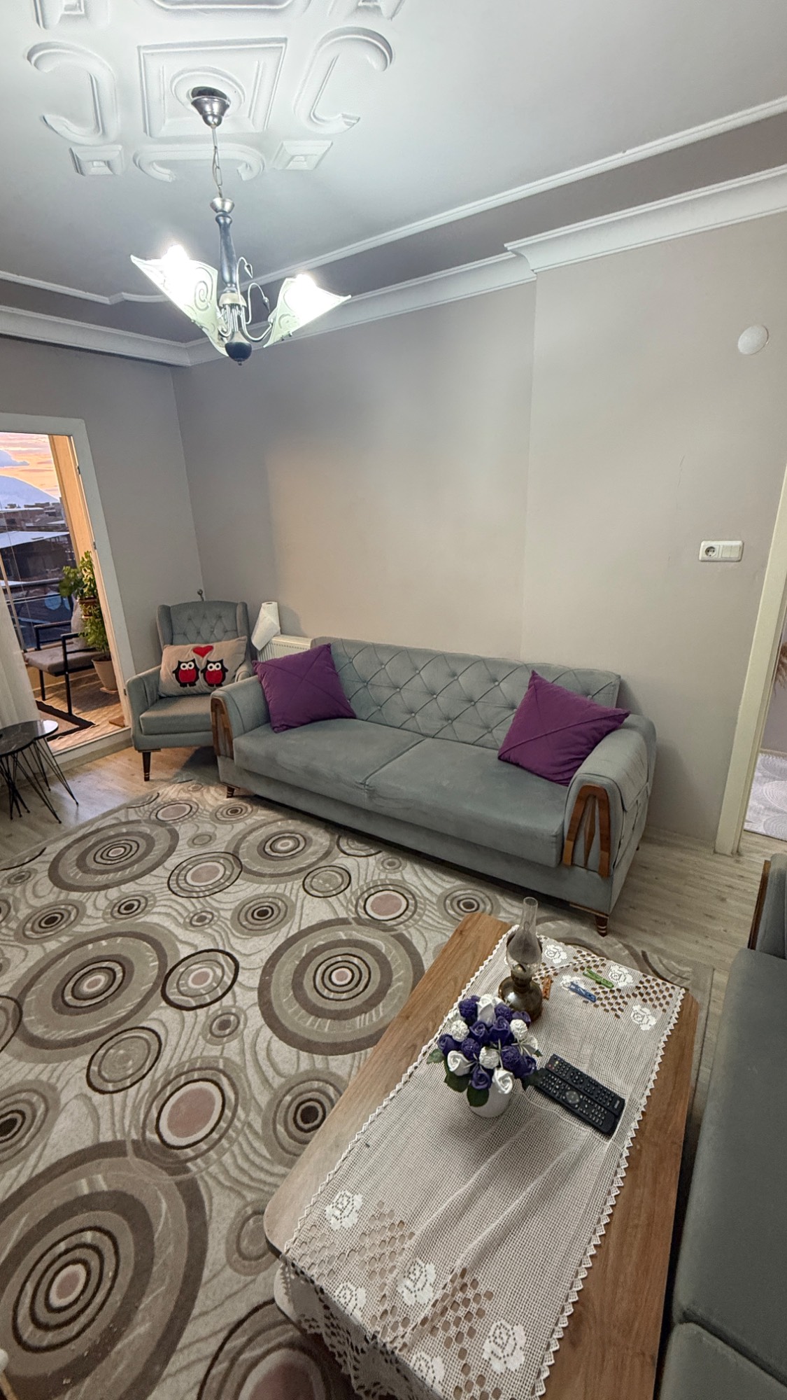 PAZARTESİ PAZARI YAKINI 130 M2 3+1 MASRAFSIZ SATILIK DAİRE