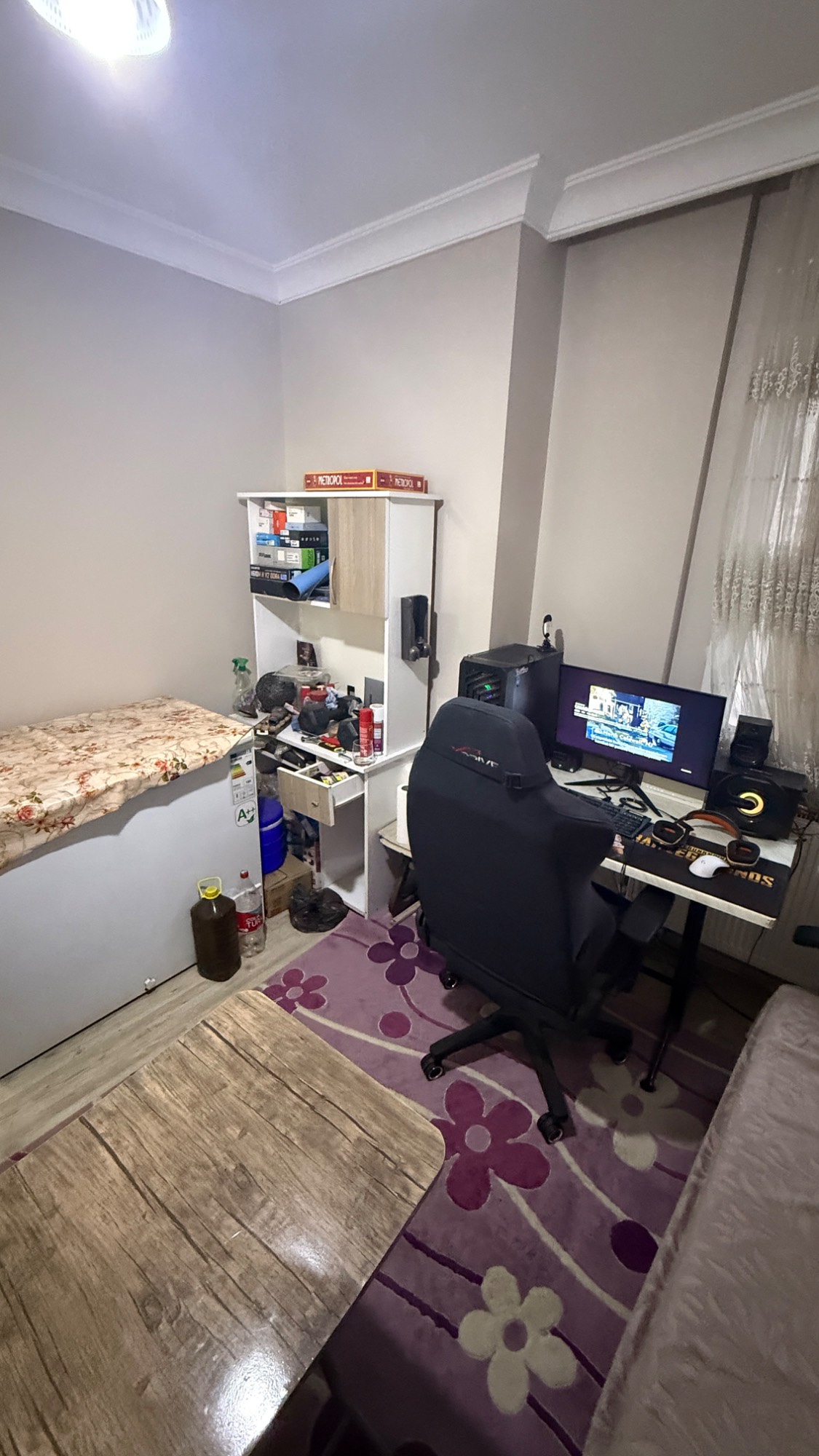PAZARTESİ PAZARI YAKINI 130 M2 3+1 MASRAFSIZ SATILIK DAİRE
