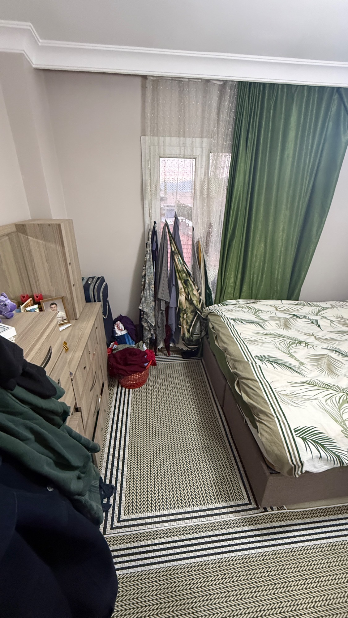 PAZARTESİ PAZARI YAKINI 130 M2 3+1 MASRAFSIZ SATILIK DAİRE