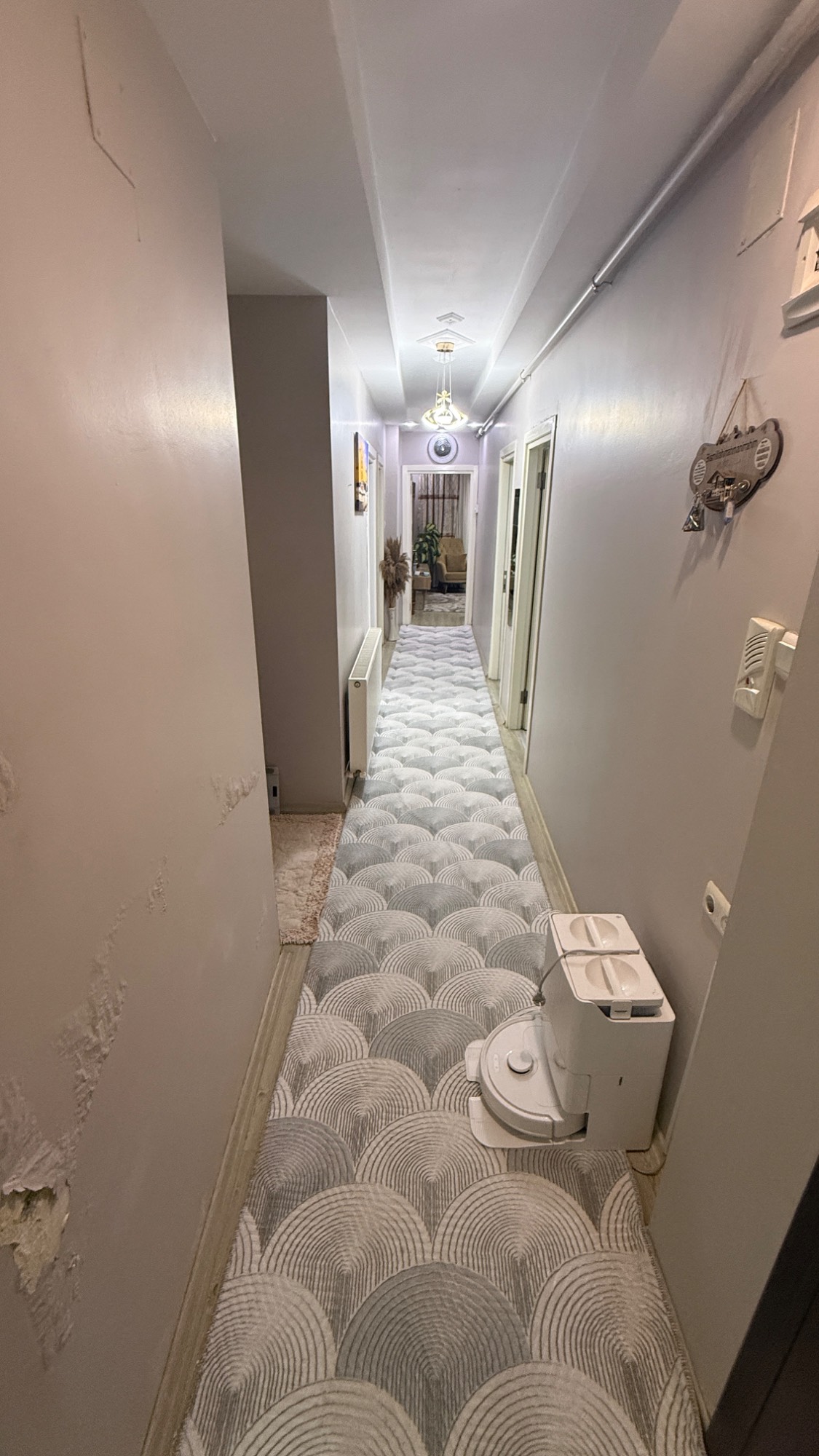 PAZARTESİ PAZARI YAKINI 130 M2 3+1 MASRAFSIZ SATILIK DAİRE