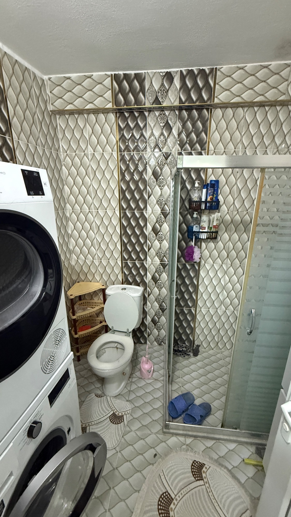 PAZARTESİ PAZARI YAKINI 130 M2 3+1 MASRAFSIZ SATILIK DAİRE