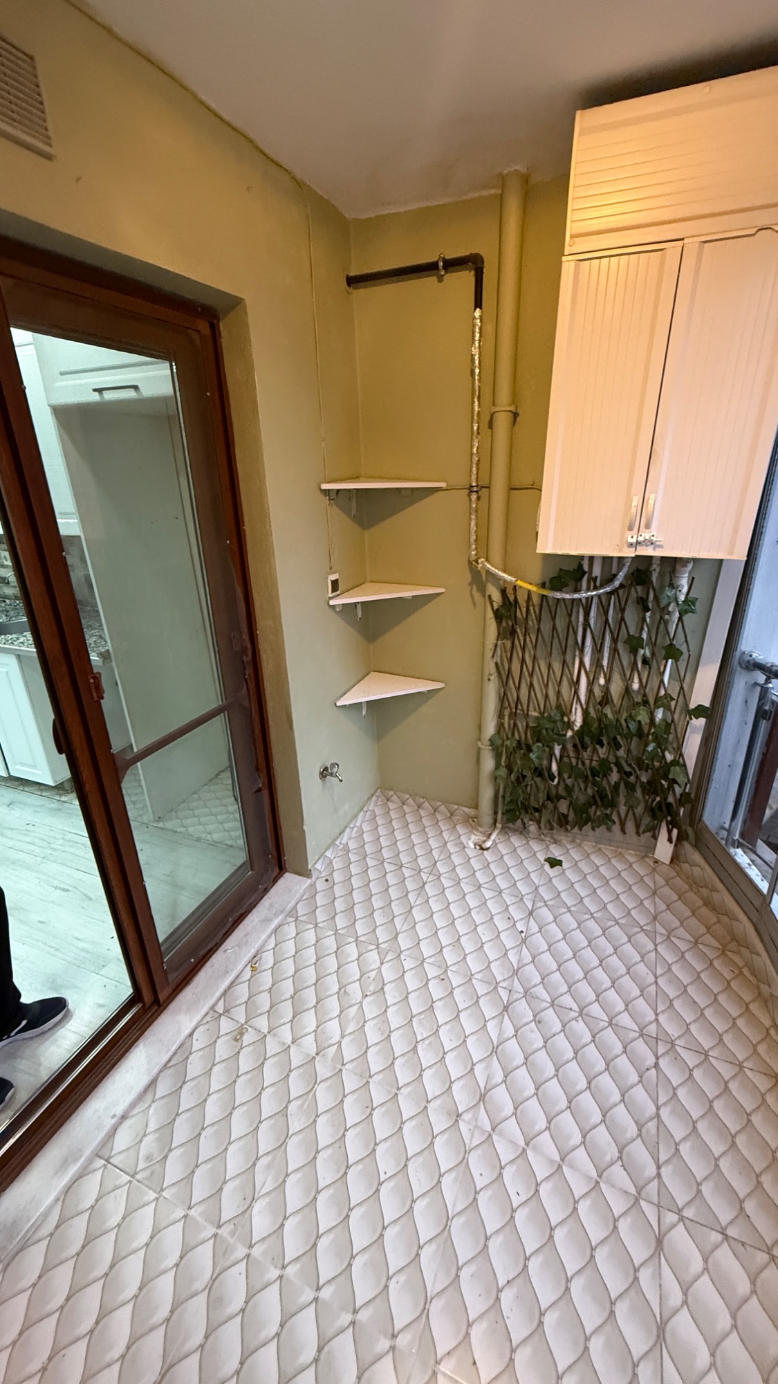 SUBAŞI MAH KERVAN YOLU YAKINI FIRSAT 4+1 ARA KAT ASANSÖRLÜ SATILIK DAİRE