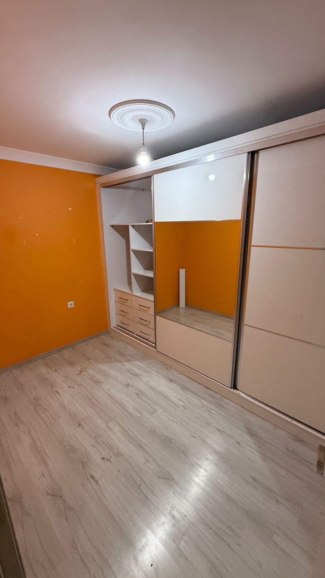 SUBAŞI MAH KERVAN YOLU YAKINI FIRSAT 4+1 ARA KAT ASANSÖRLÜ SATILIK DAİRE