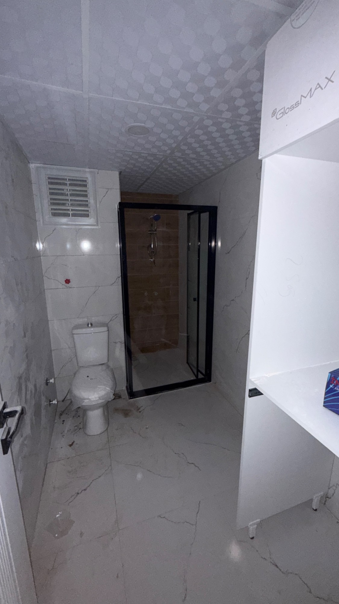 BAYRAM YERİ YAKINI GENİŞ ARA KAT YERDEN ISITMALI ACİL SATILIK DAİRE
