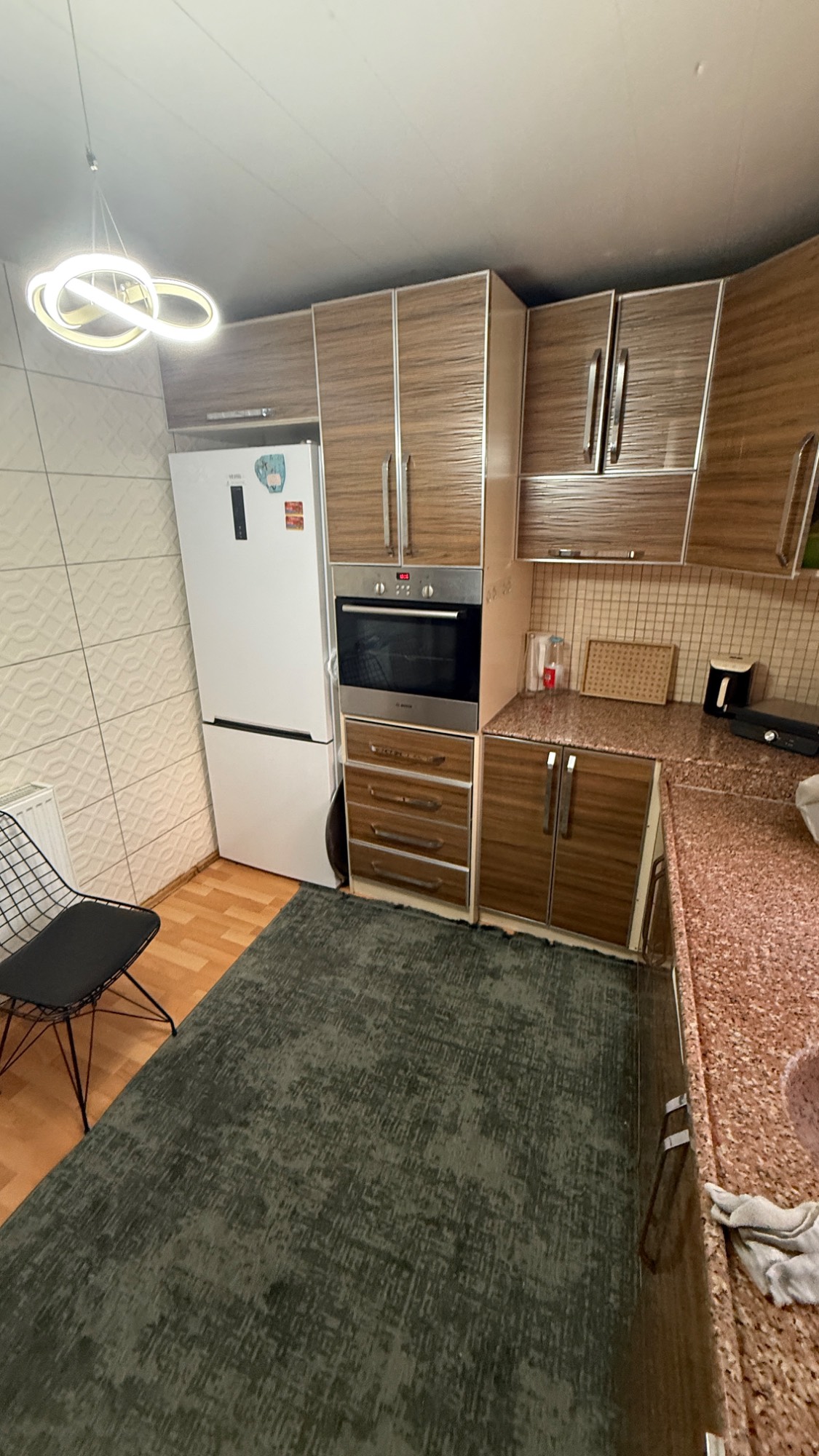 SELVİLİTEPEDE GENİŞ 2+1 D.GAZLI MASRAFSIZ SATILIK DAİRE